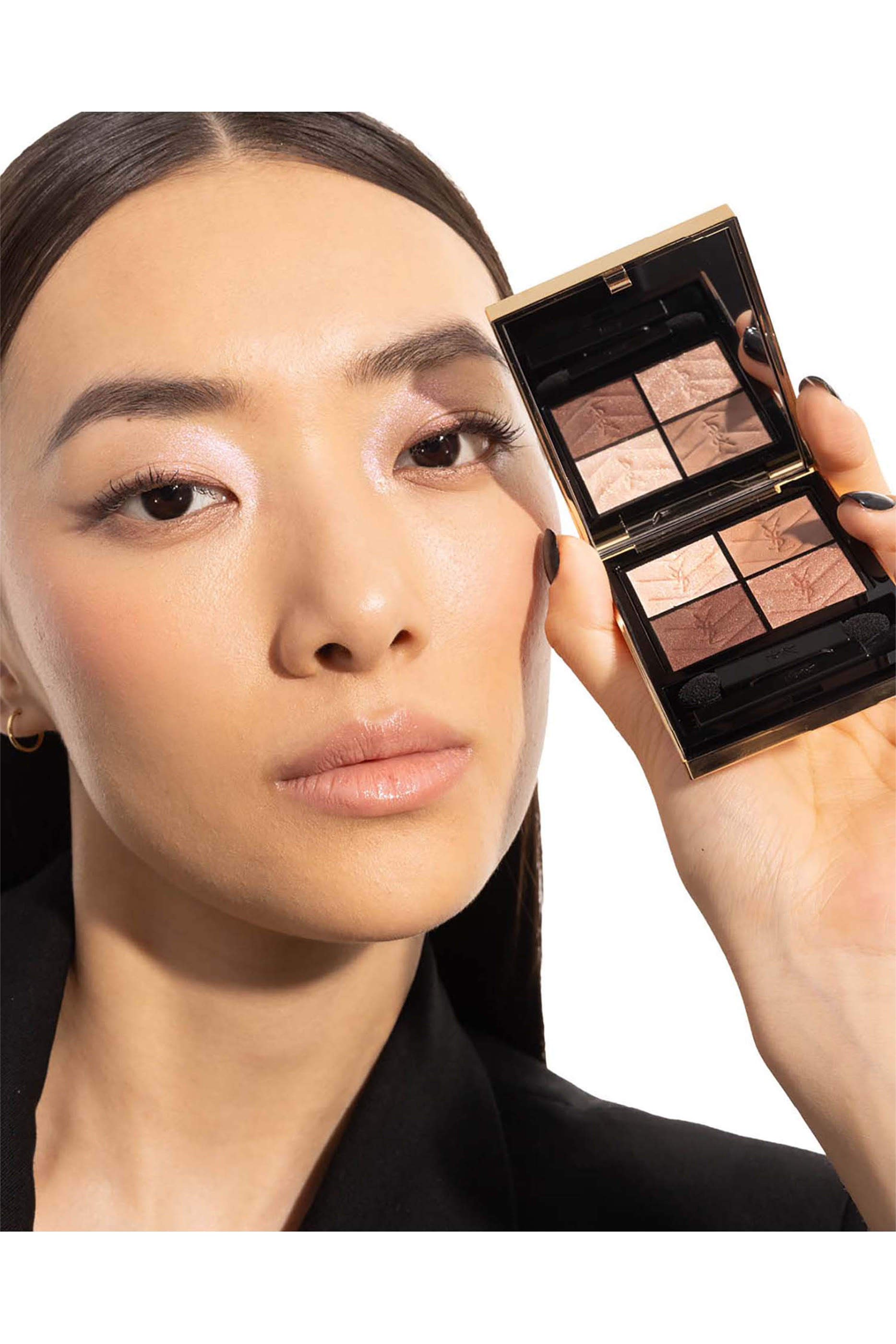 لوحة ظلال عيون كوتور ميني كلاتش فاخرة بإصدار محدود للكريسماس