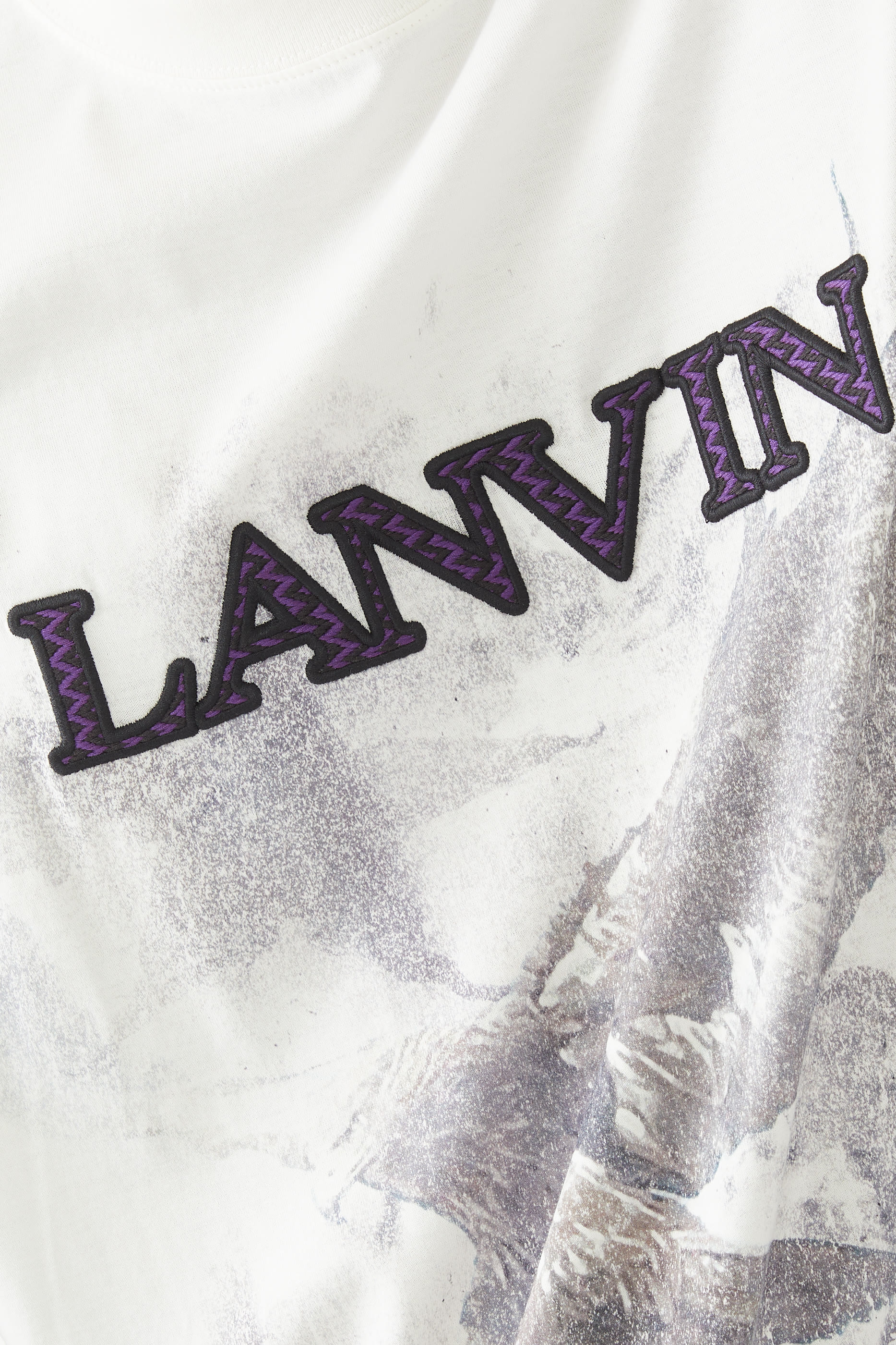 تيشيرت x فيوتشر بطبعة غرافيكية