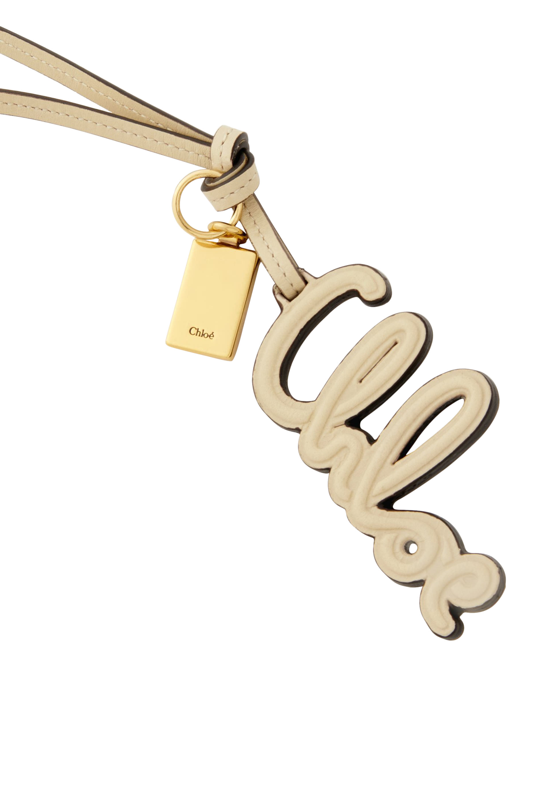 حلية حقيبة بتصميم شعار الماركة