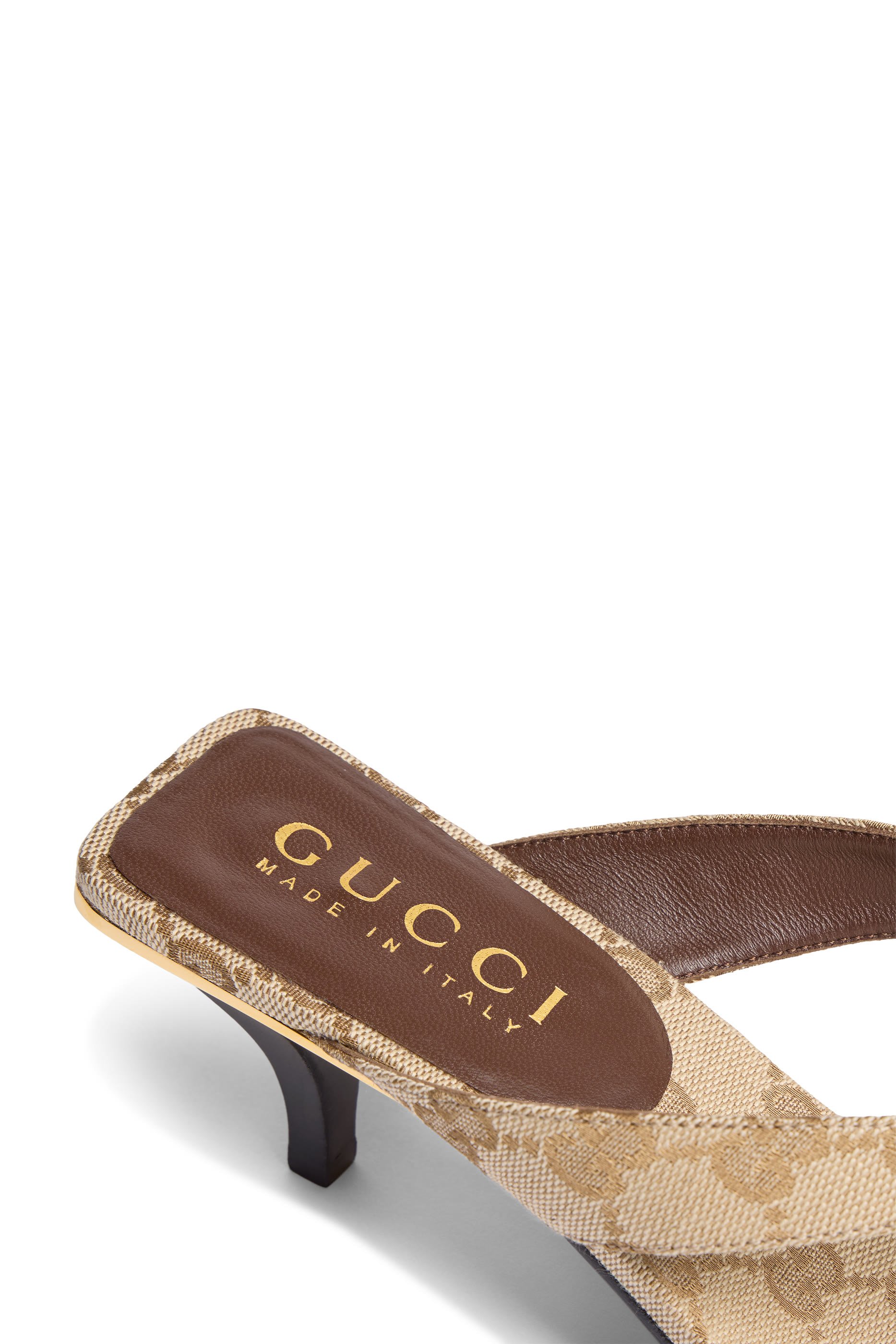 حذاء ثونغ فيتوريا 55