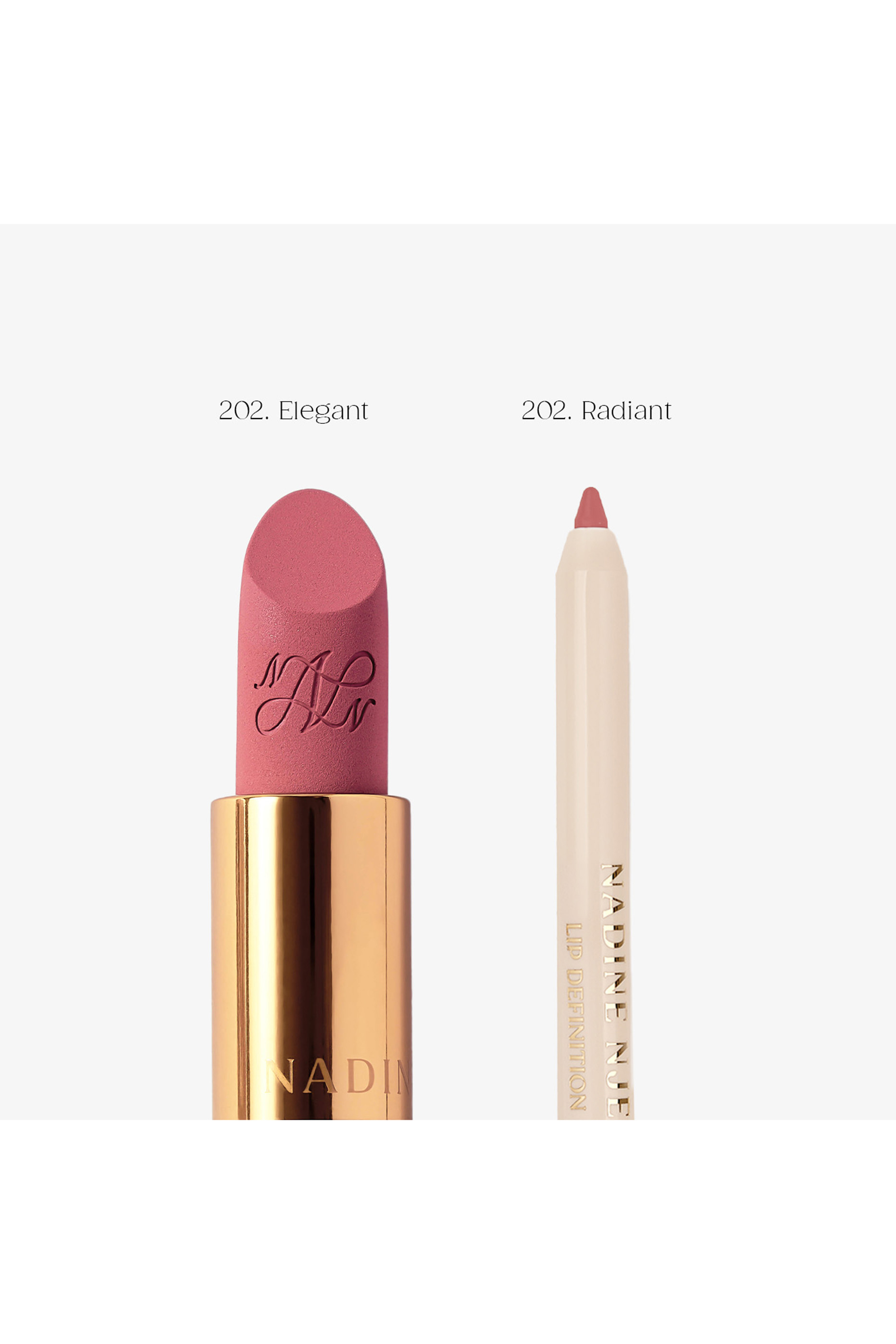 أحمر شفاه فيلفيت كوتور غير لامع