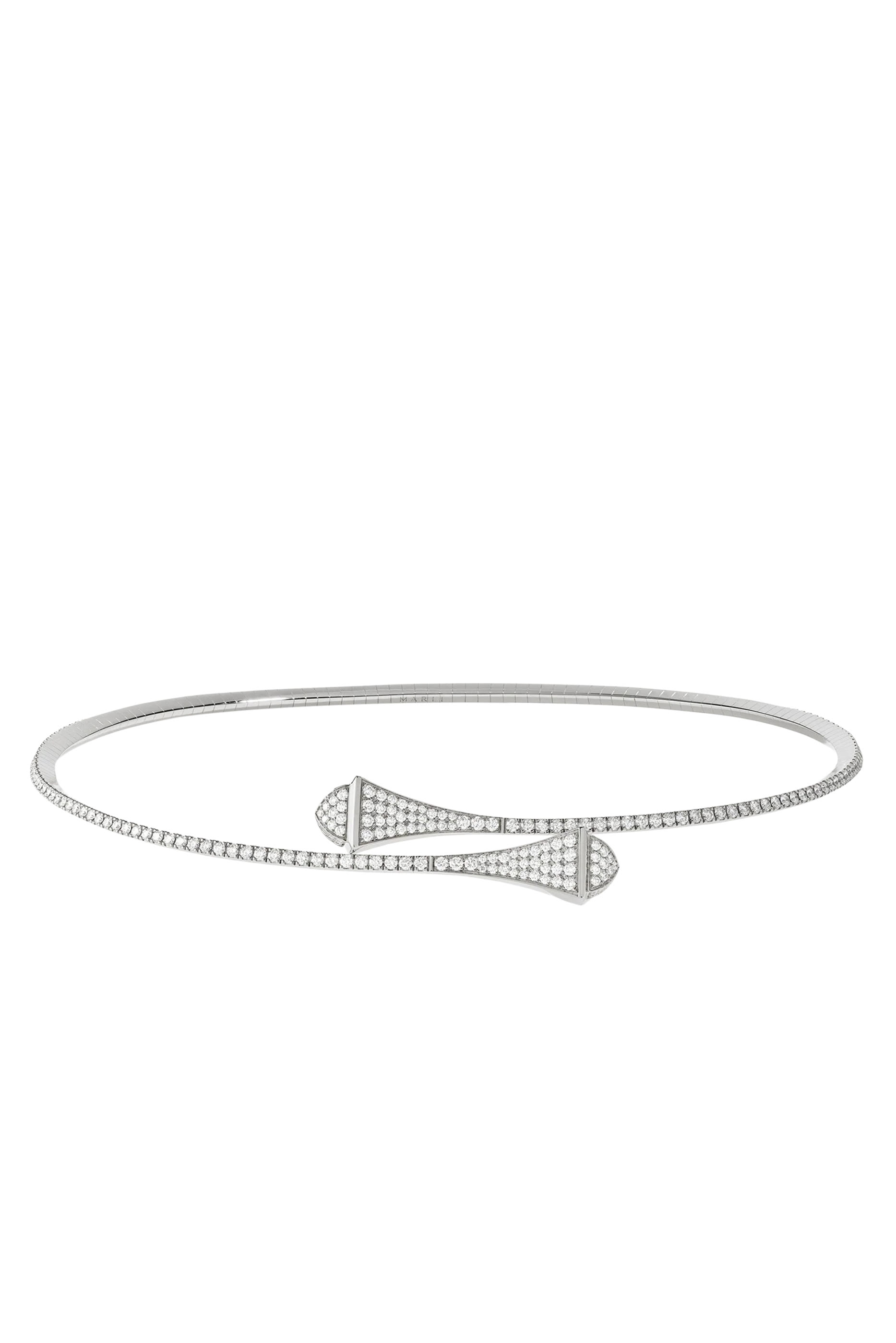 قلادة كليو سهلة الإرتداء مرصعة كليا بالماس ذهب أبيض عيار 18