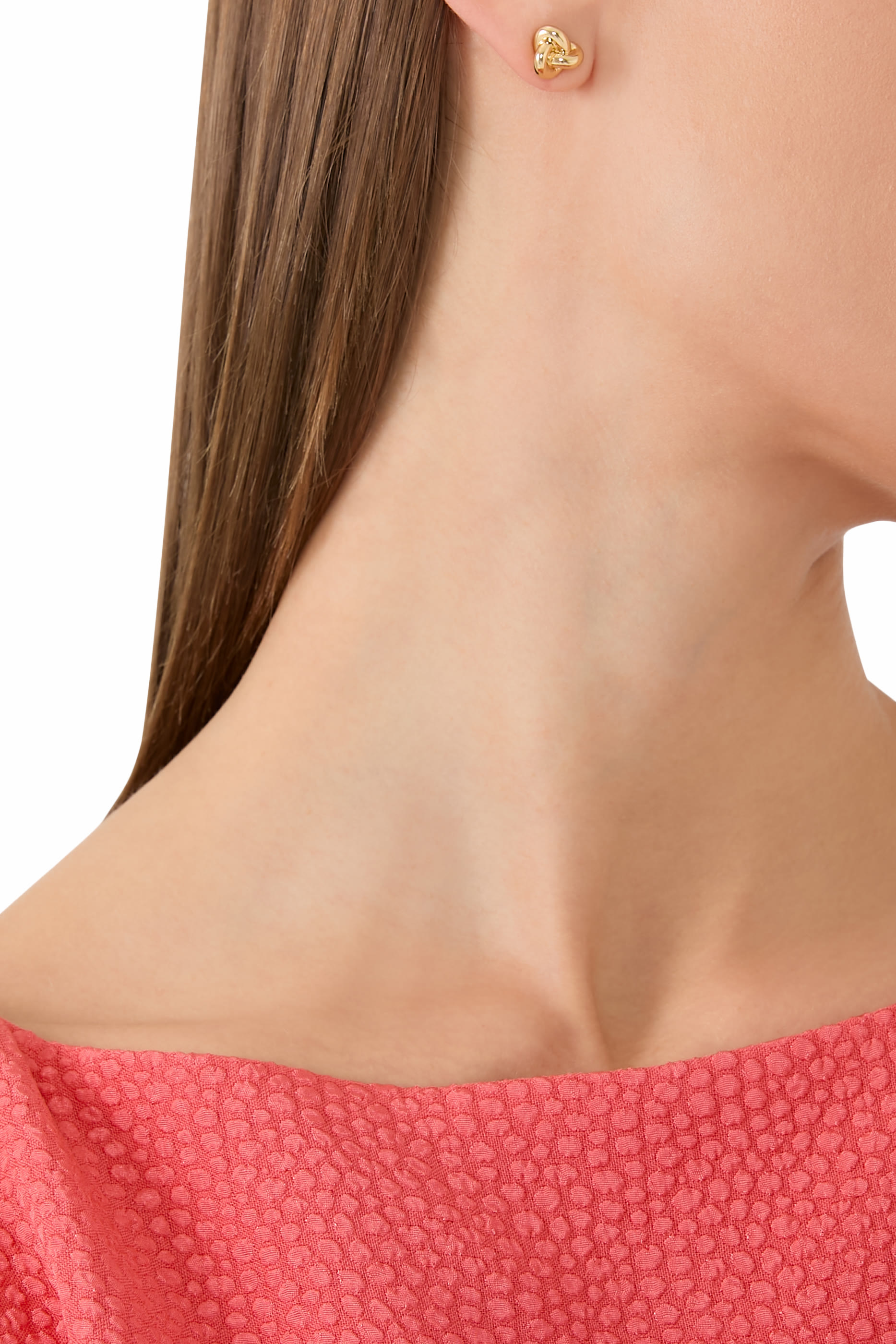 أقراط بتصميم عقدة مزدوجة، معدن مطلي ومشابك تيتانيوم