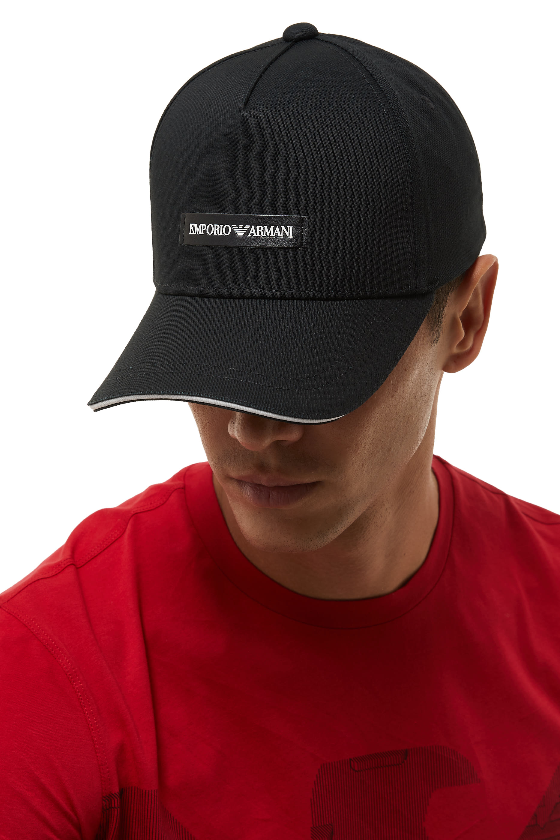 كاب بيسبول بشعار الماركة وكلمة EA