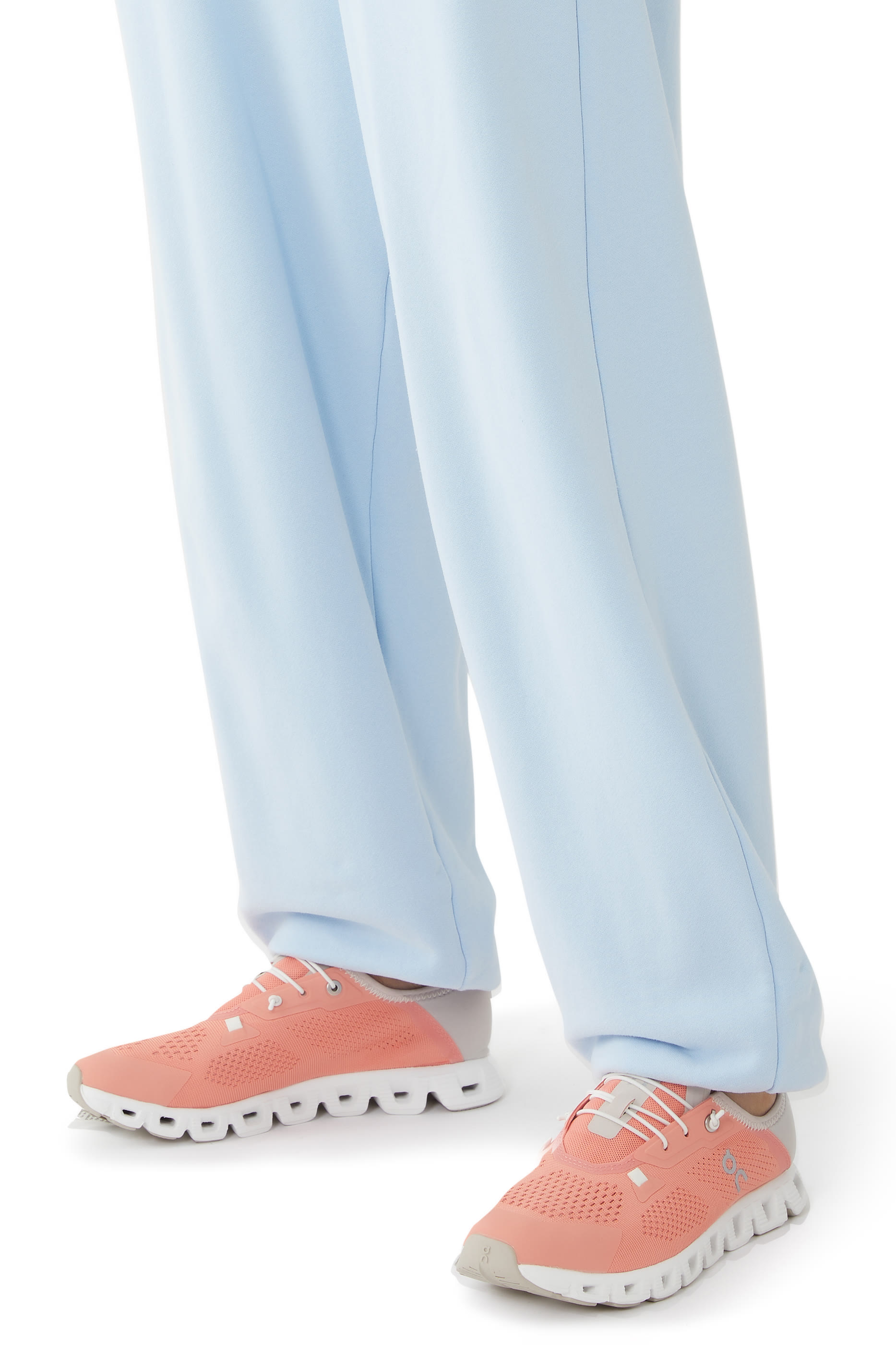 سنيكرز كلاود 5 كوست بكاحل منخفض للجري للنساء