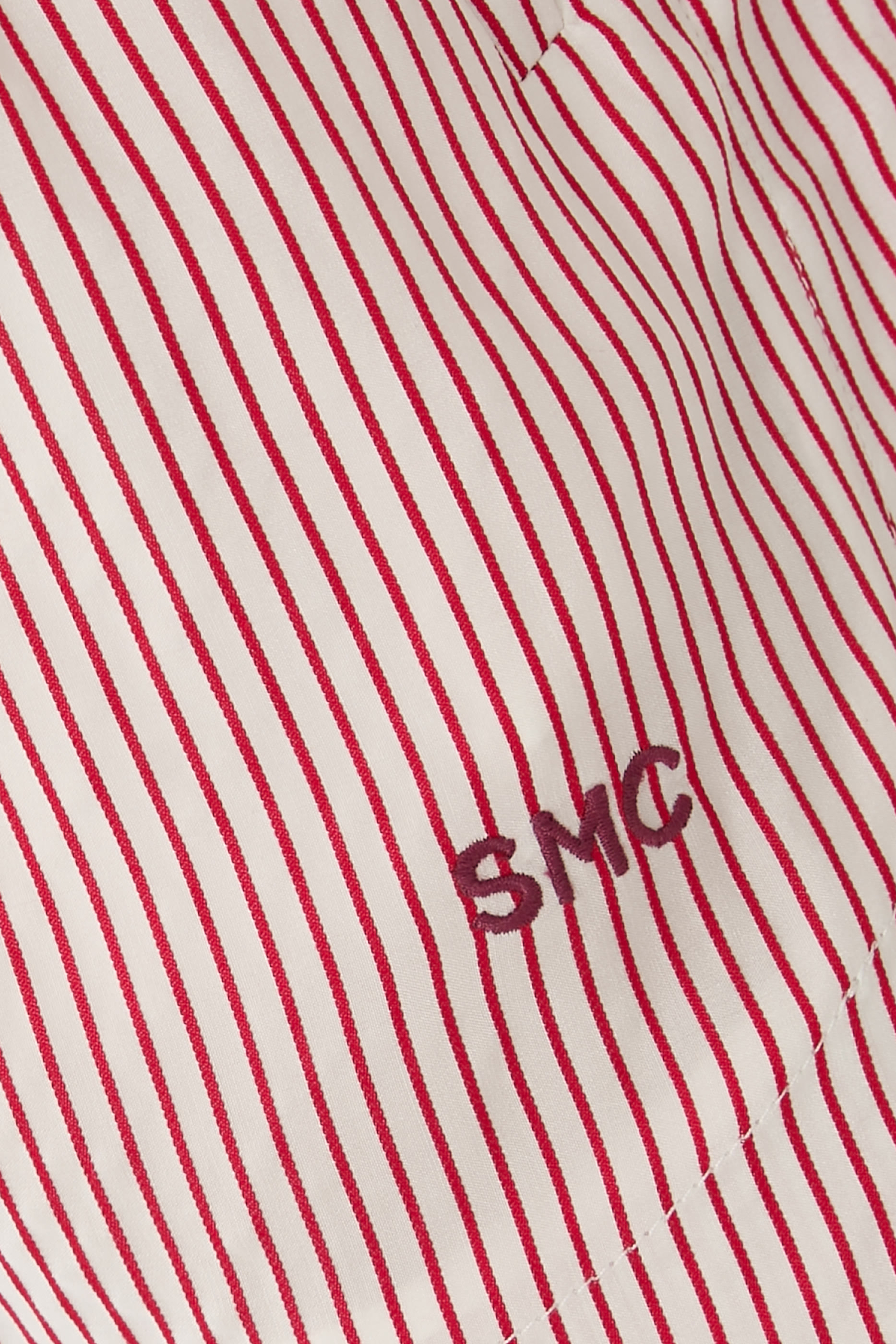 شورت مخطط بحزام خصر مطاطي