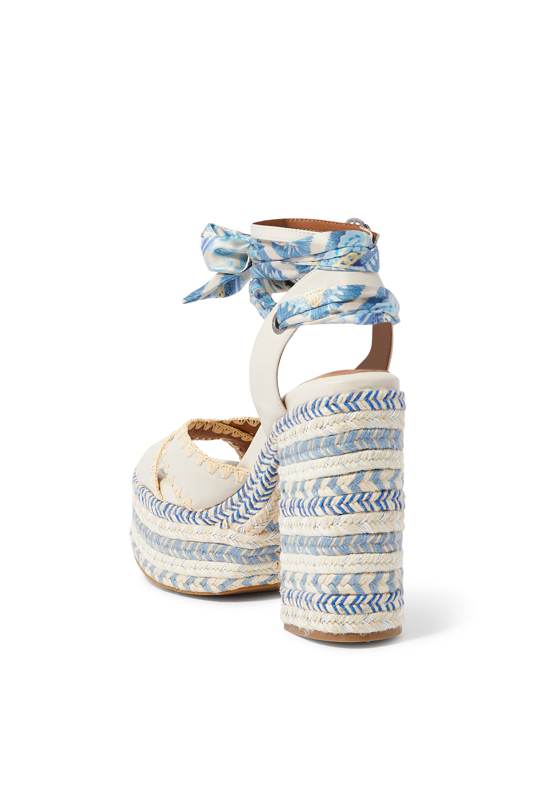 صندل تشيلسي 127 بنعل سميك ورباط