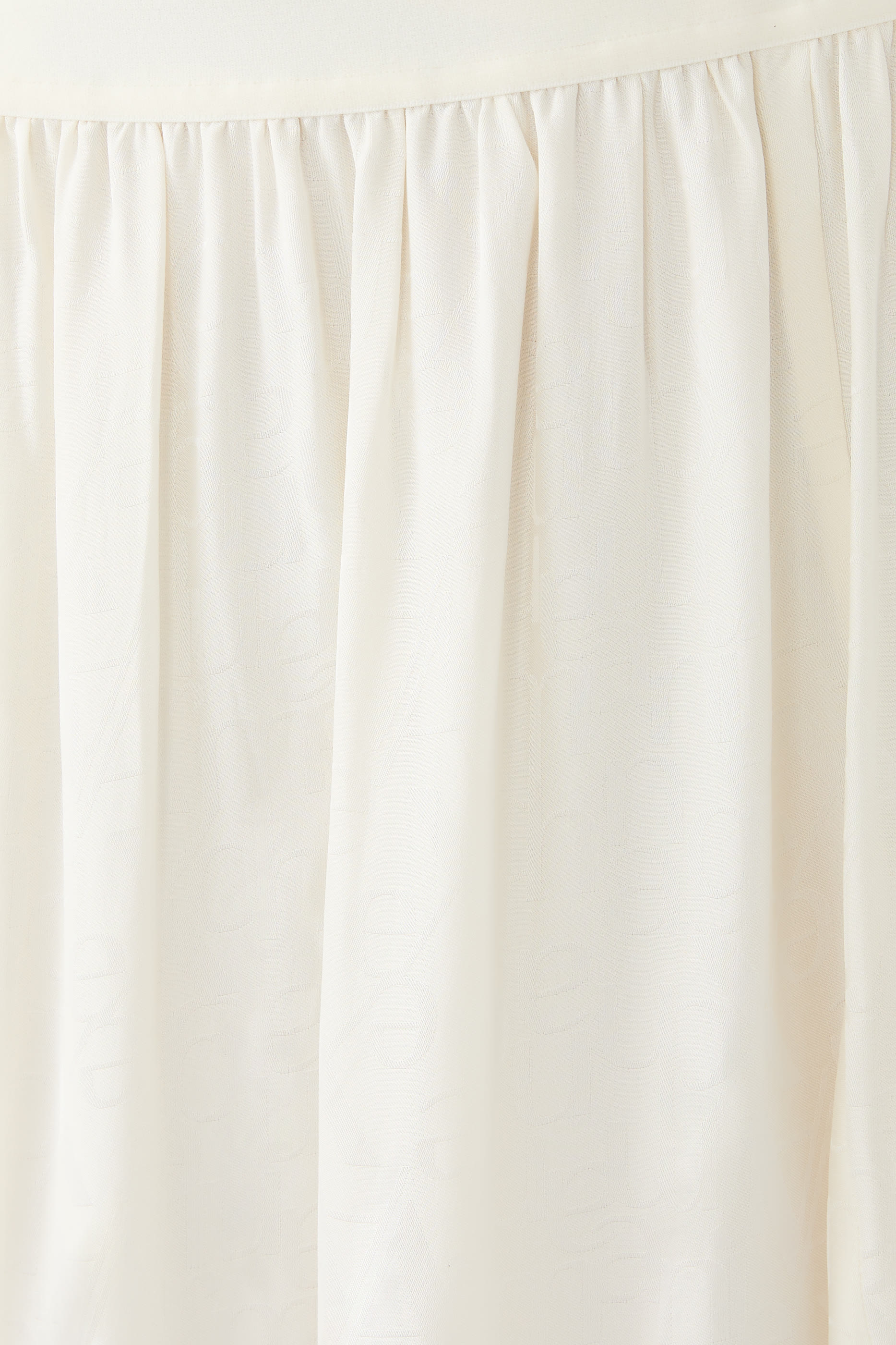 تنورة لونجيت بفتحة فوال