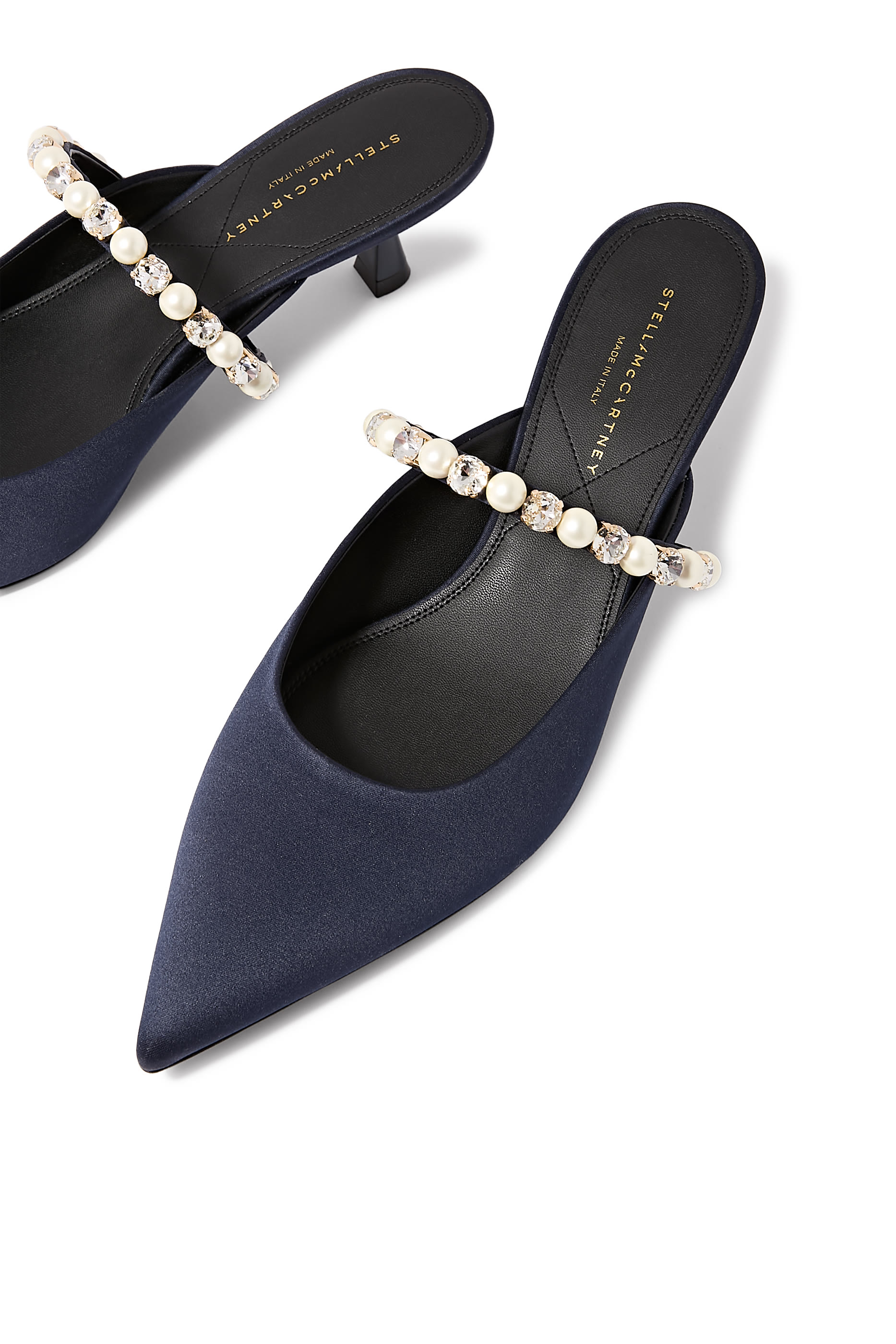 حذاء إلسا مفتوح من الخلف بكعب قصير 40 مرصع بلؤلؤ