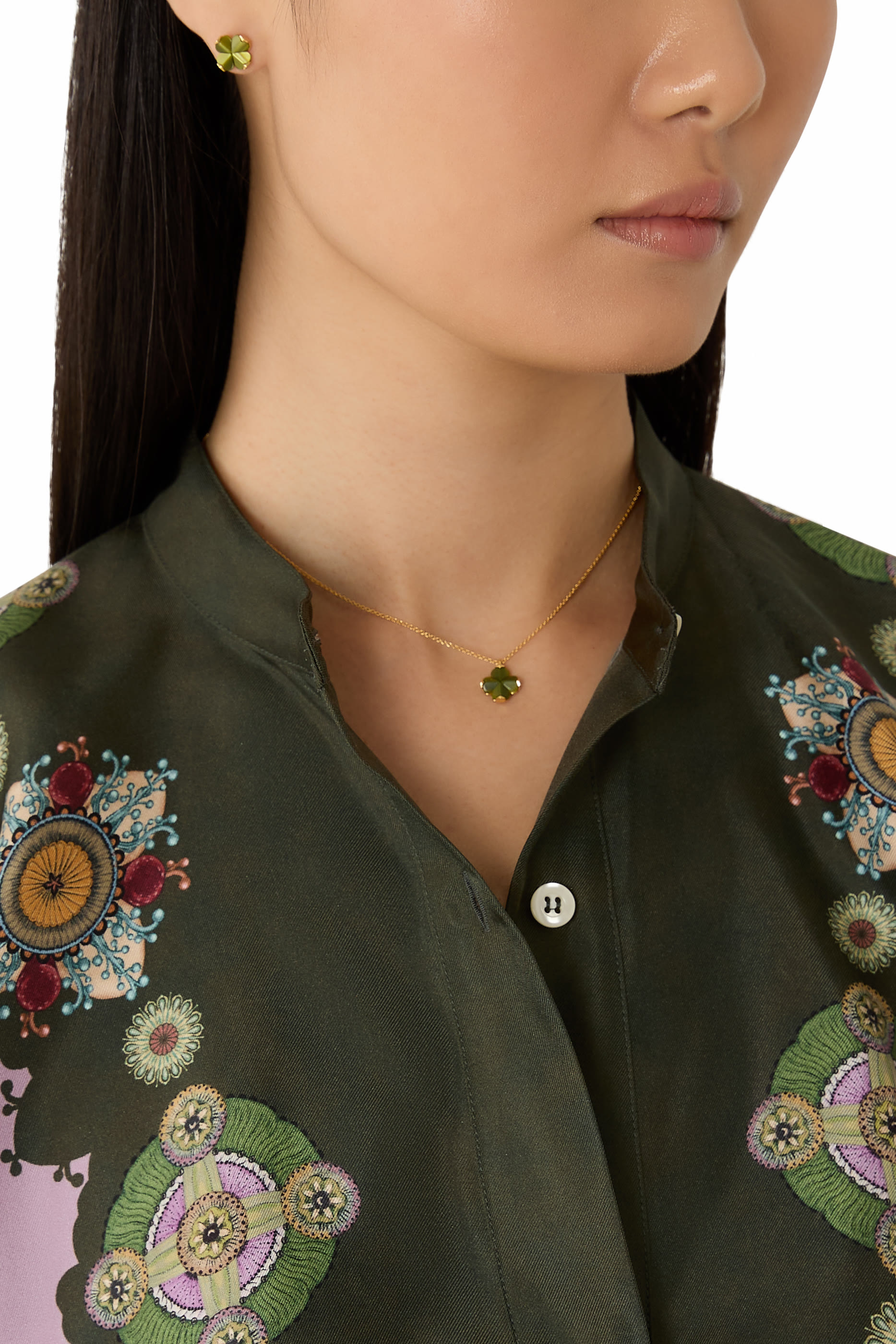 أقراط بتصميم زهرة بالشكل البستوني، أسيتات ومشابك تيتانيوم