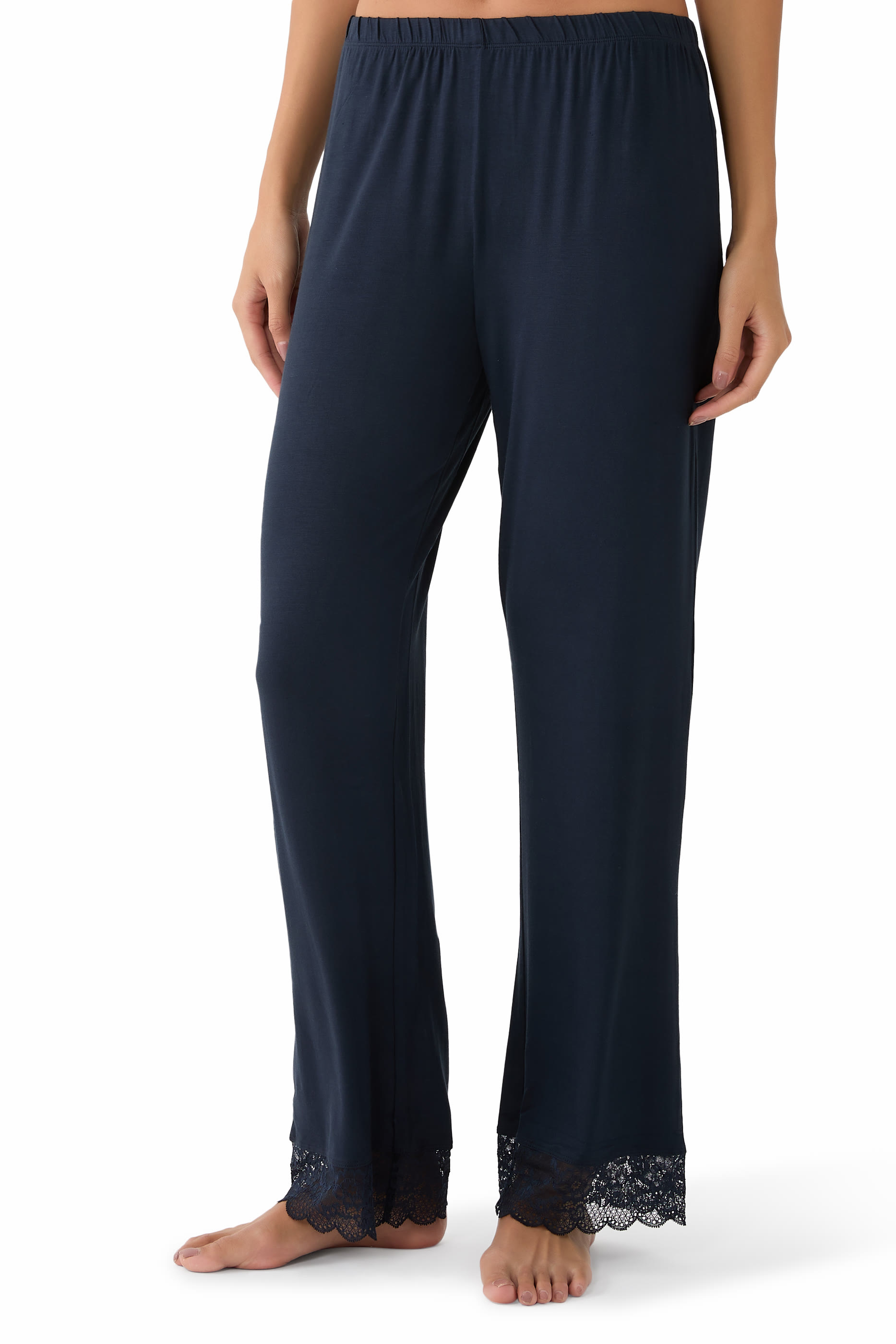 طقم بيجامة كاميسول بحواف دانتيل فينتج جيرسيه