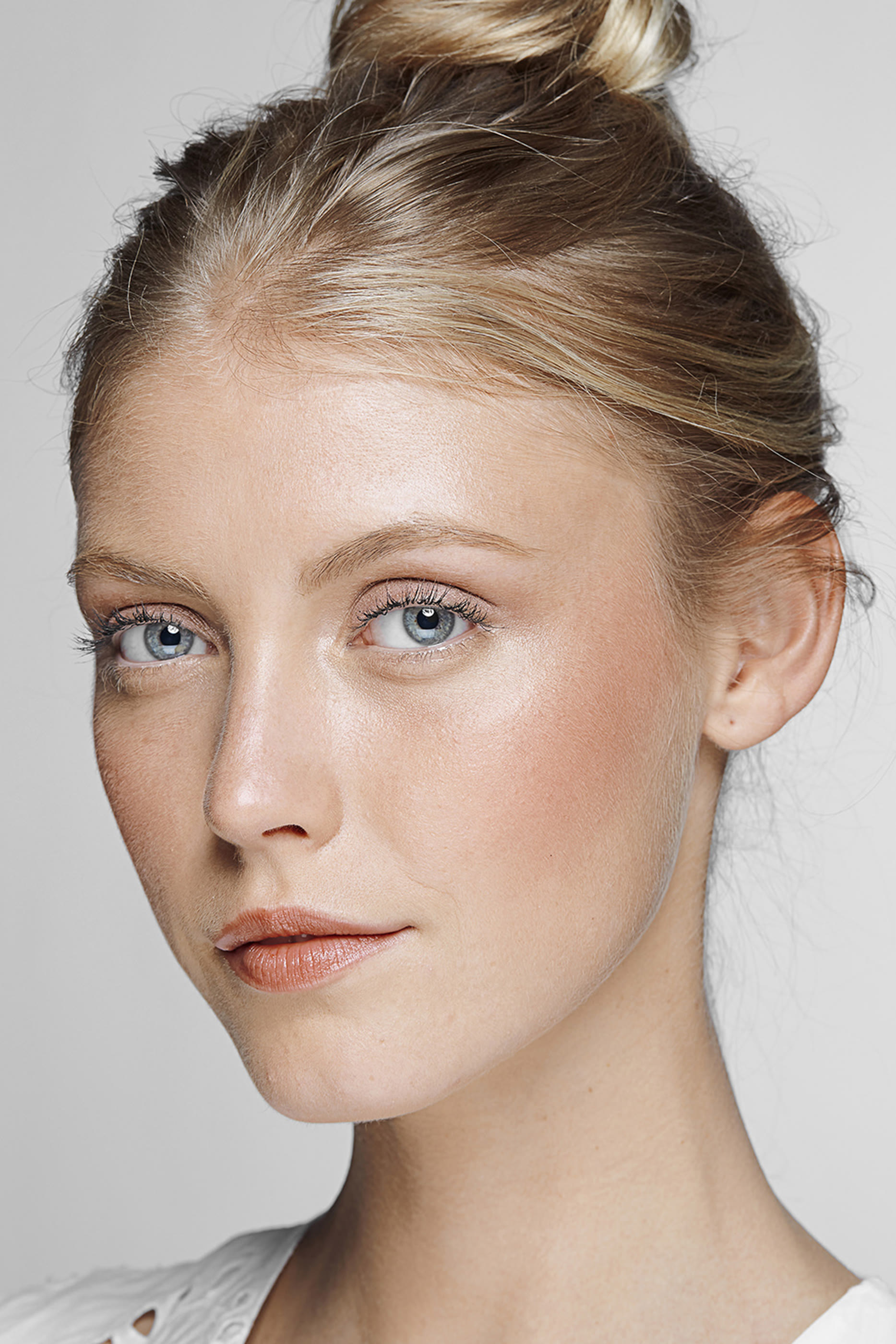 أحمر خدود هايلايتر لوركيد