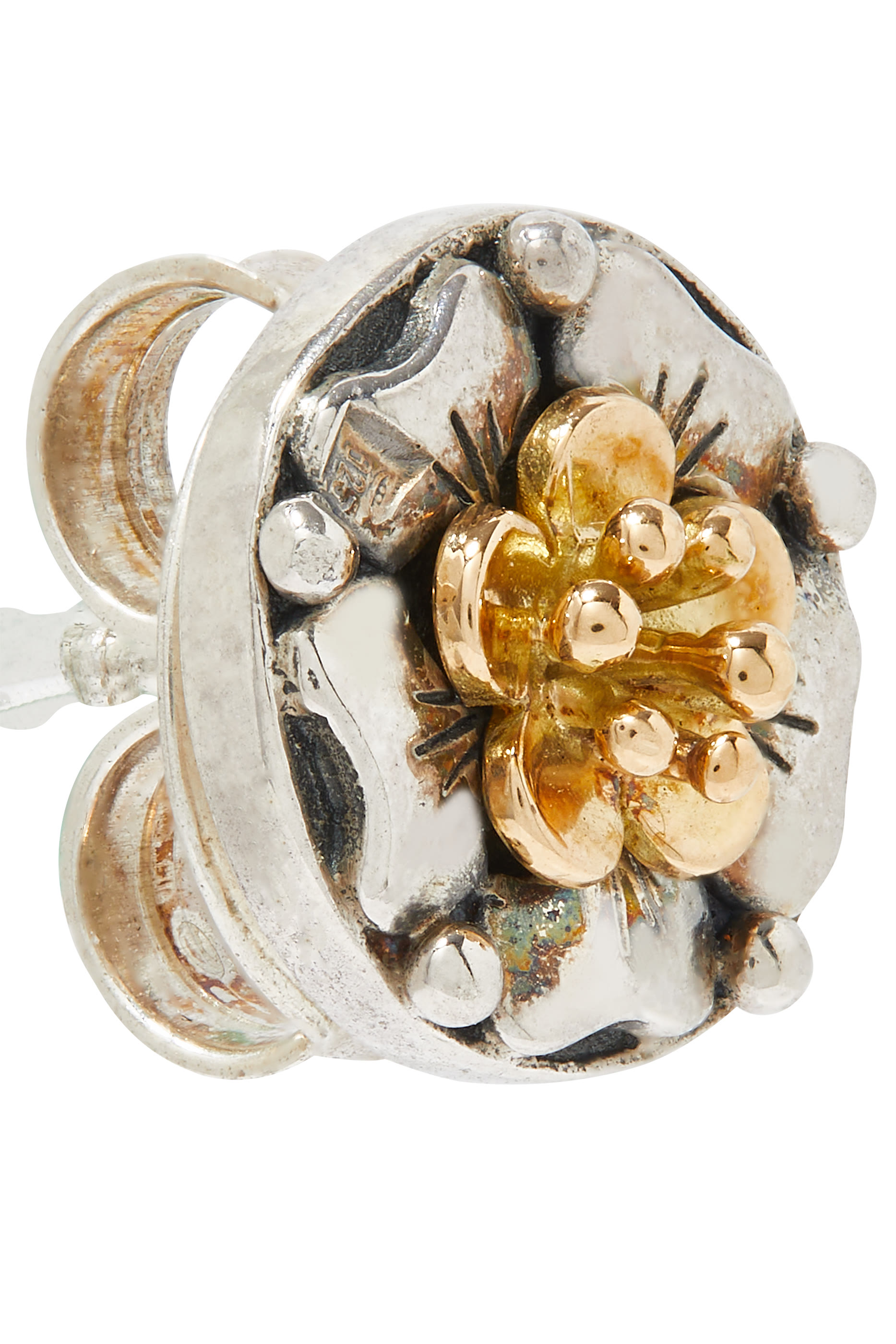 أقراط بتصميم زهرة فضة إسترلينية وذهب أصفر عيار 18