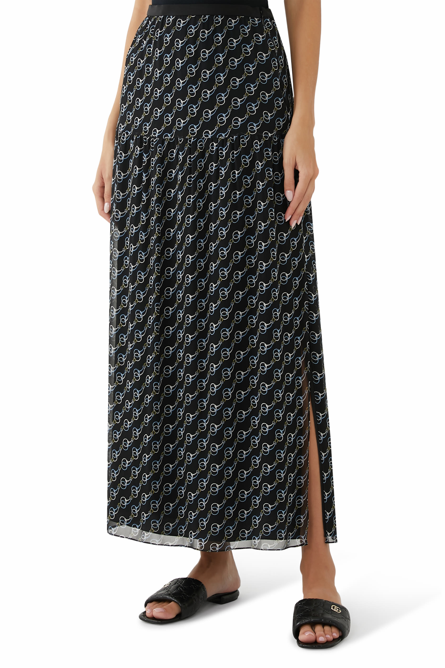 تنورة بطبعات حرير