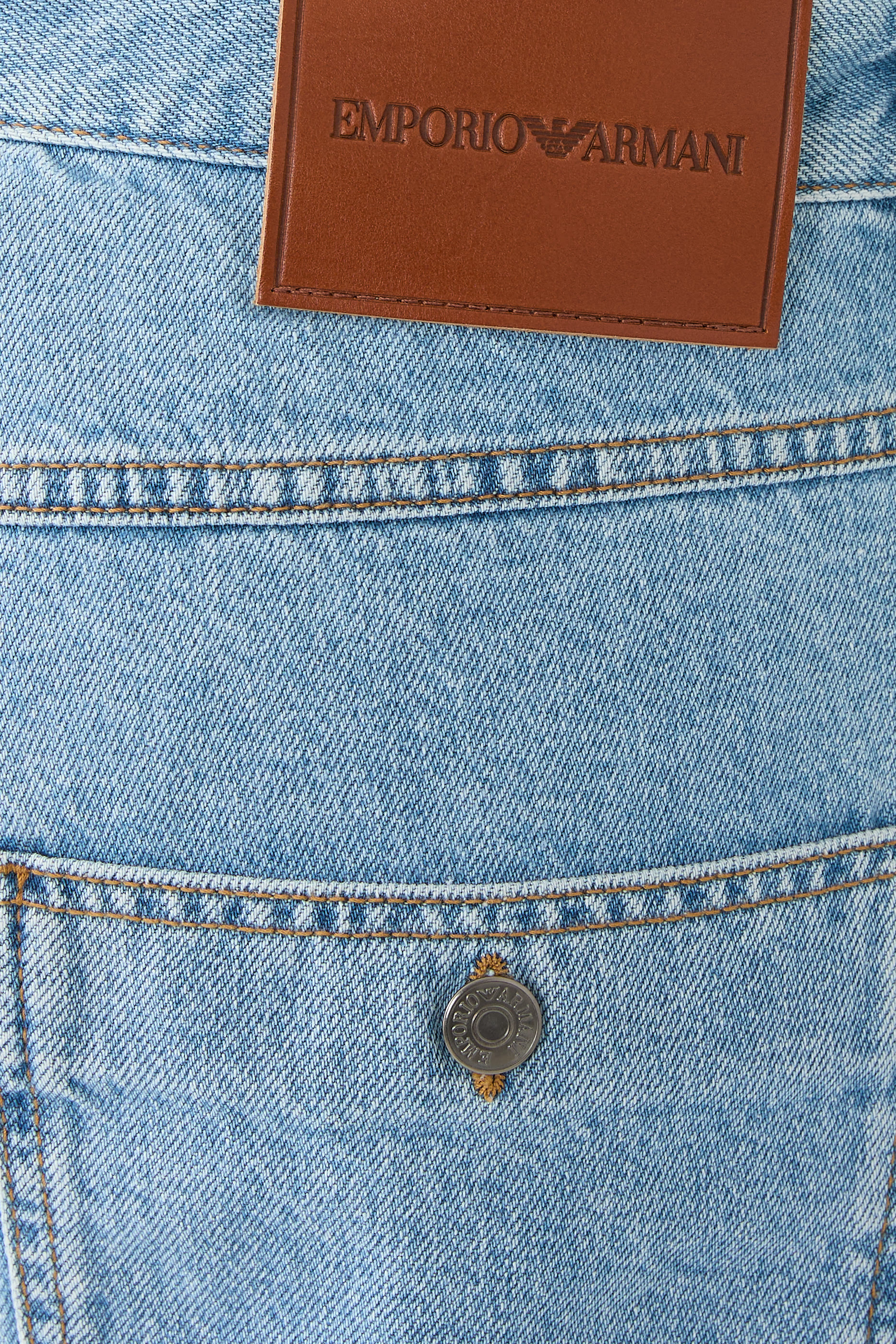 بنطال جينز بقصة واسعة دنيم