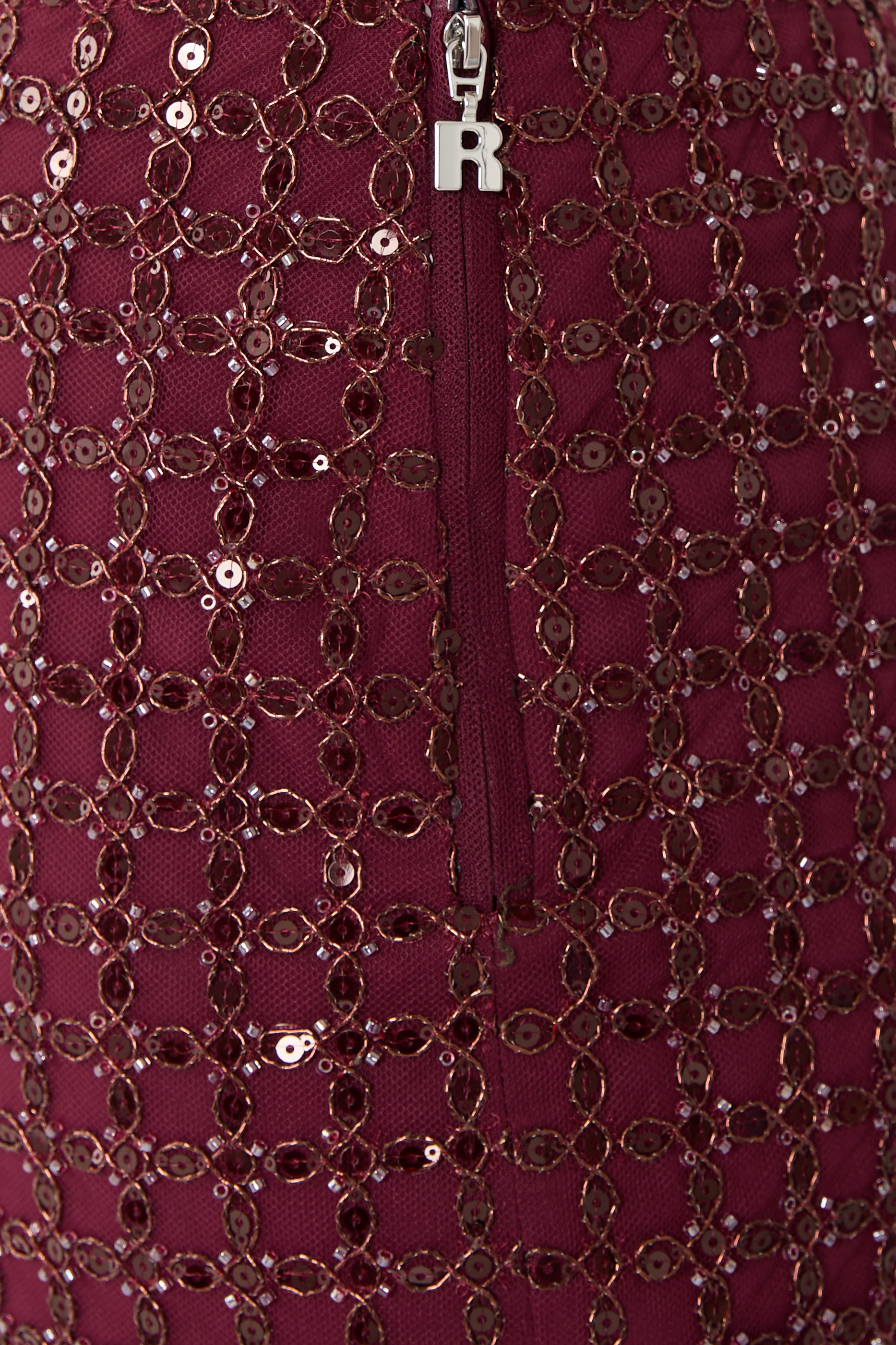 تنورة قصيرة بترتر