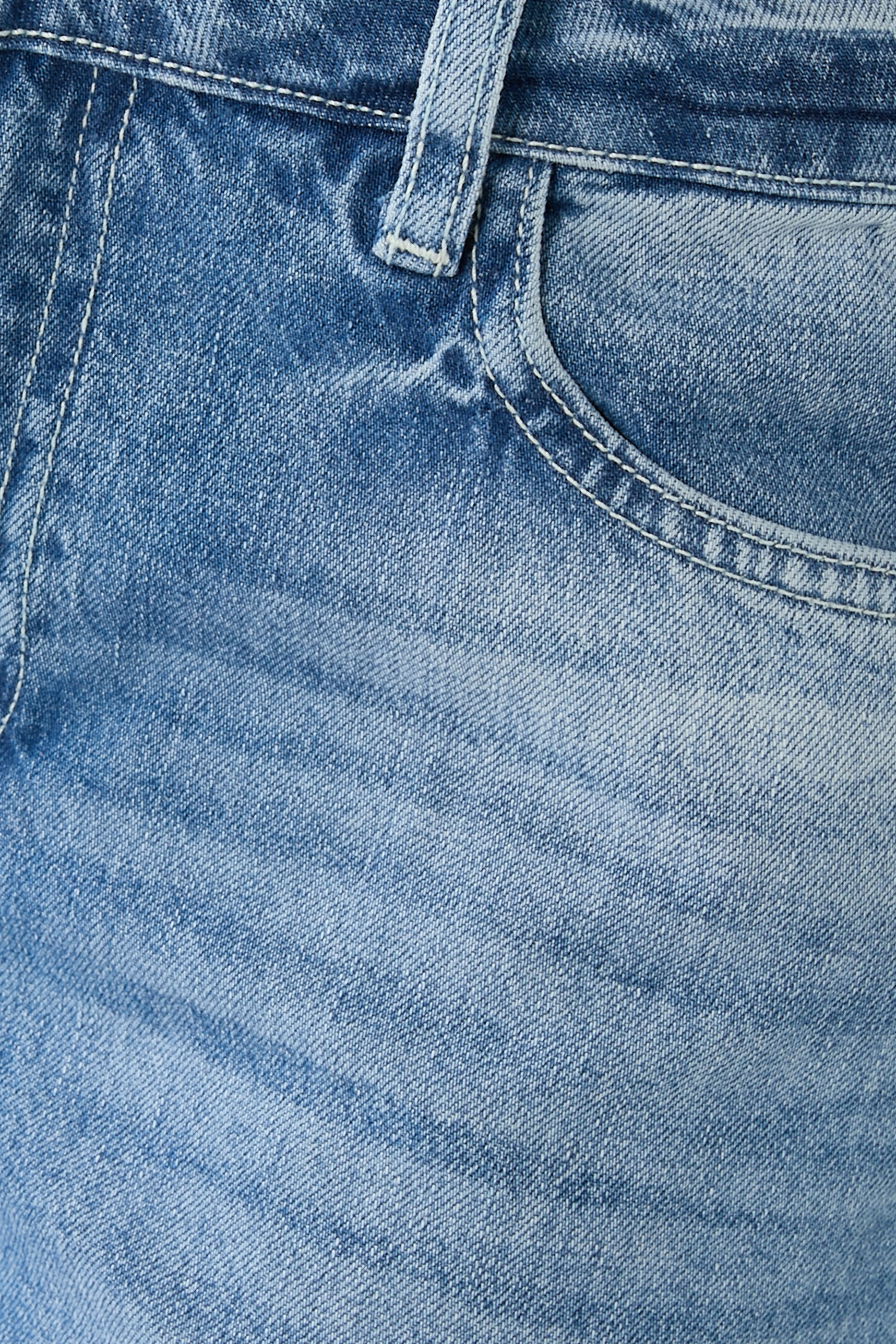بنطال جينز سكوتي