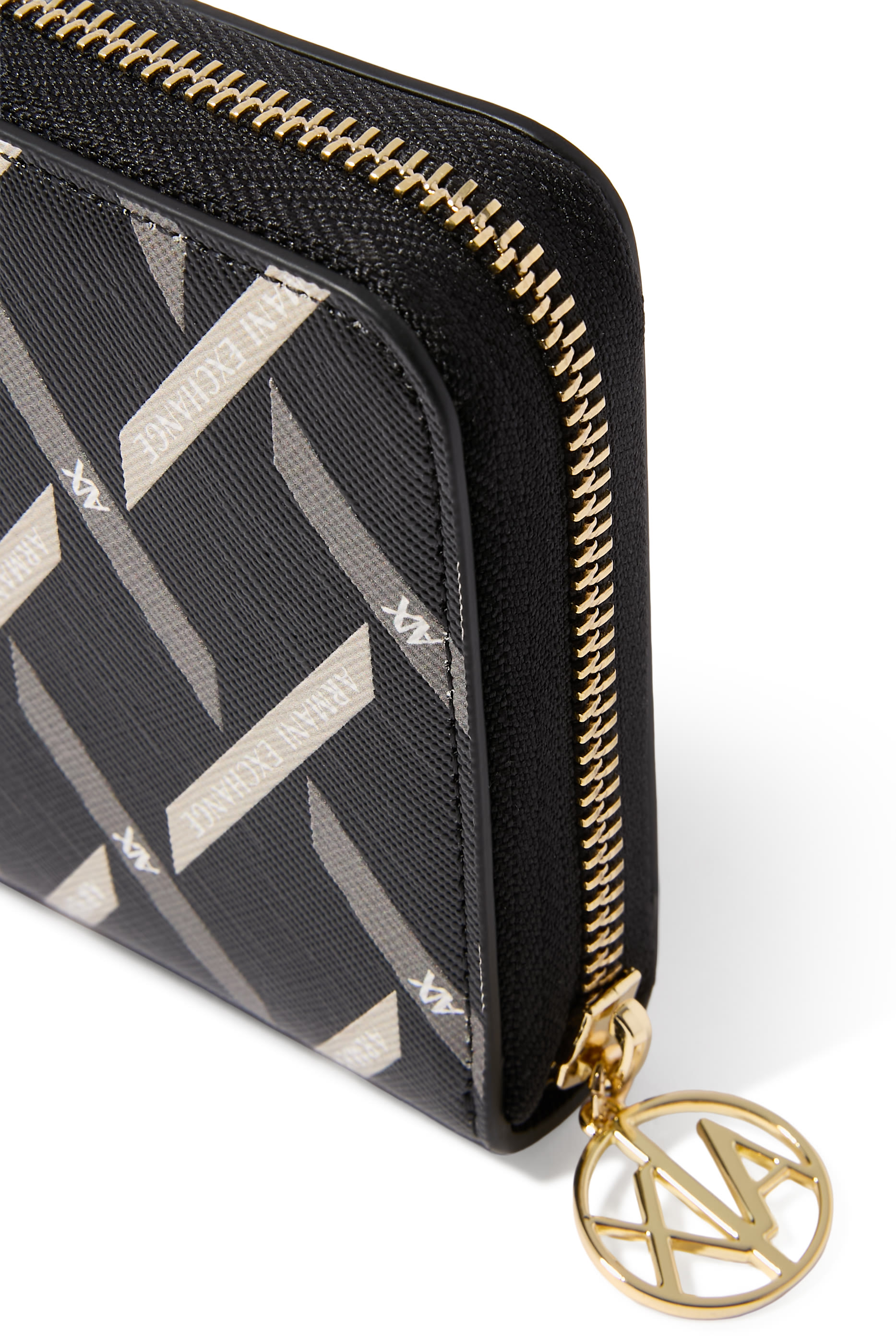 محفظة بخطوط جينجر وسحّاب