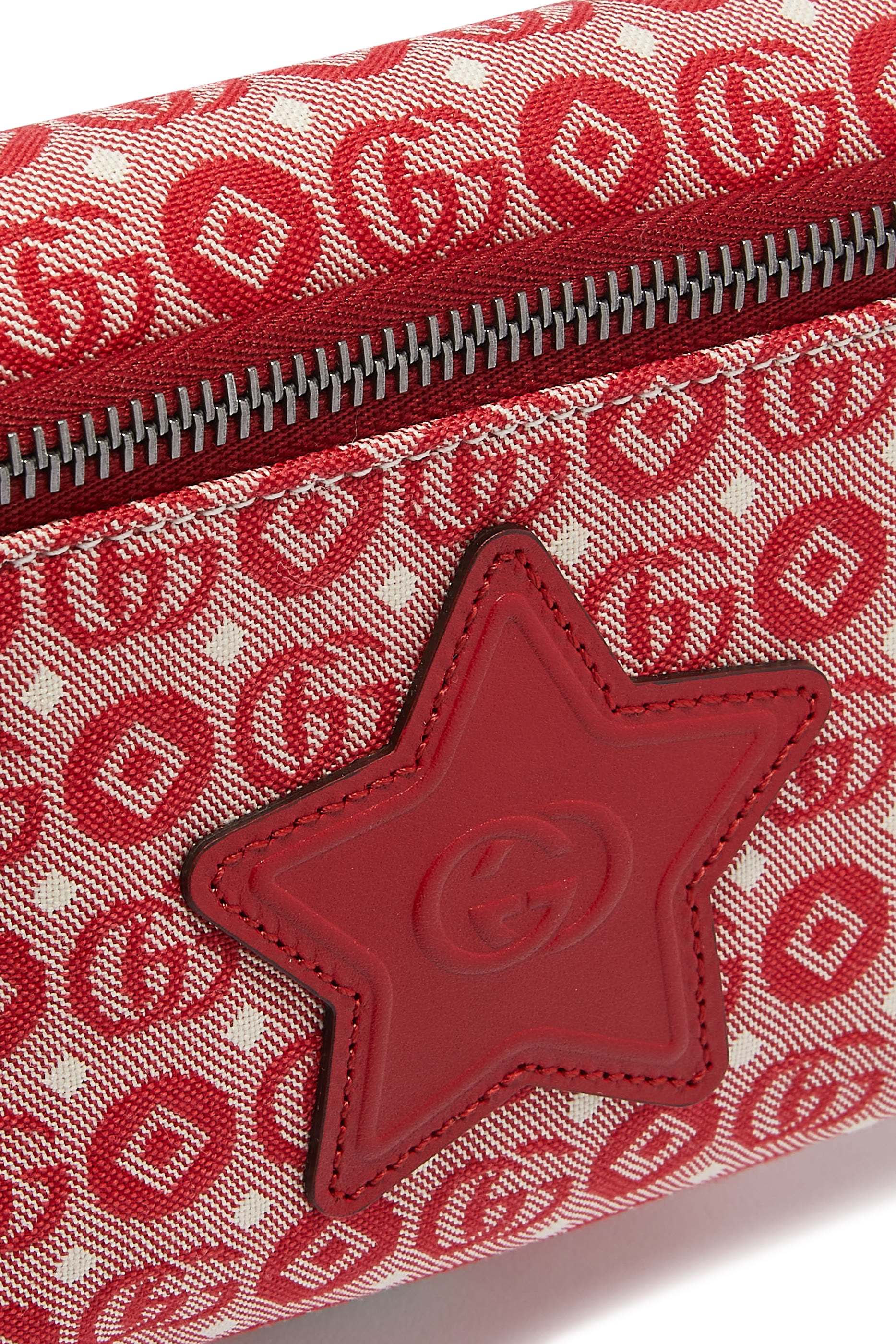 حقيبة خصر للأطفال مزينة بنجمة