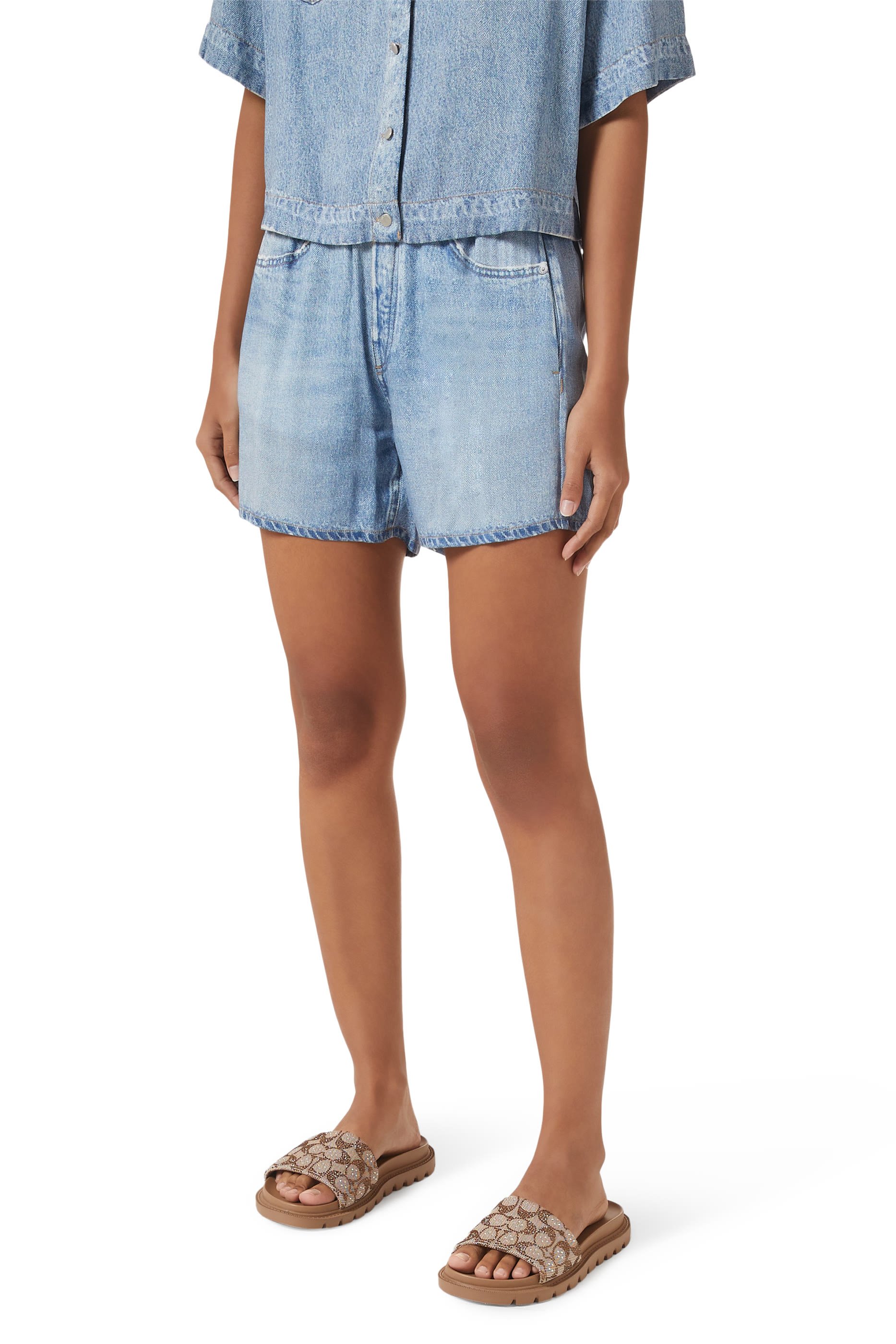 حذاء خفيف برين جاكار بشعار الماركة وكريستال