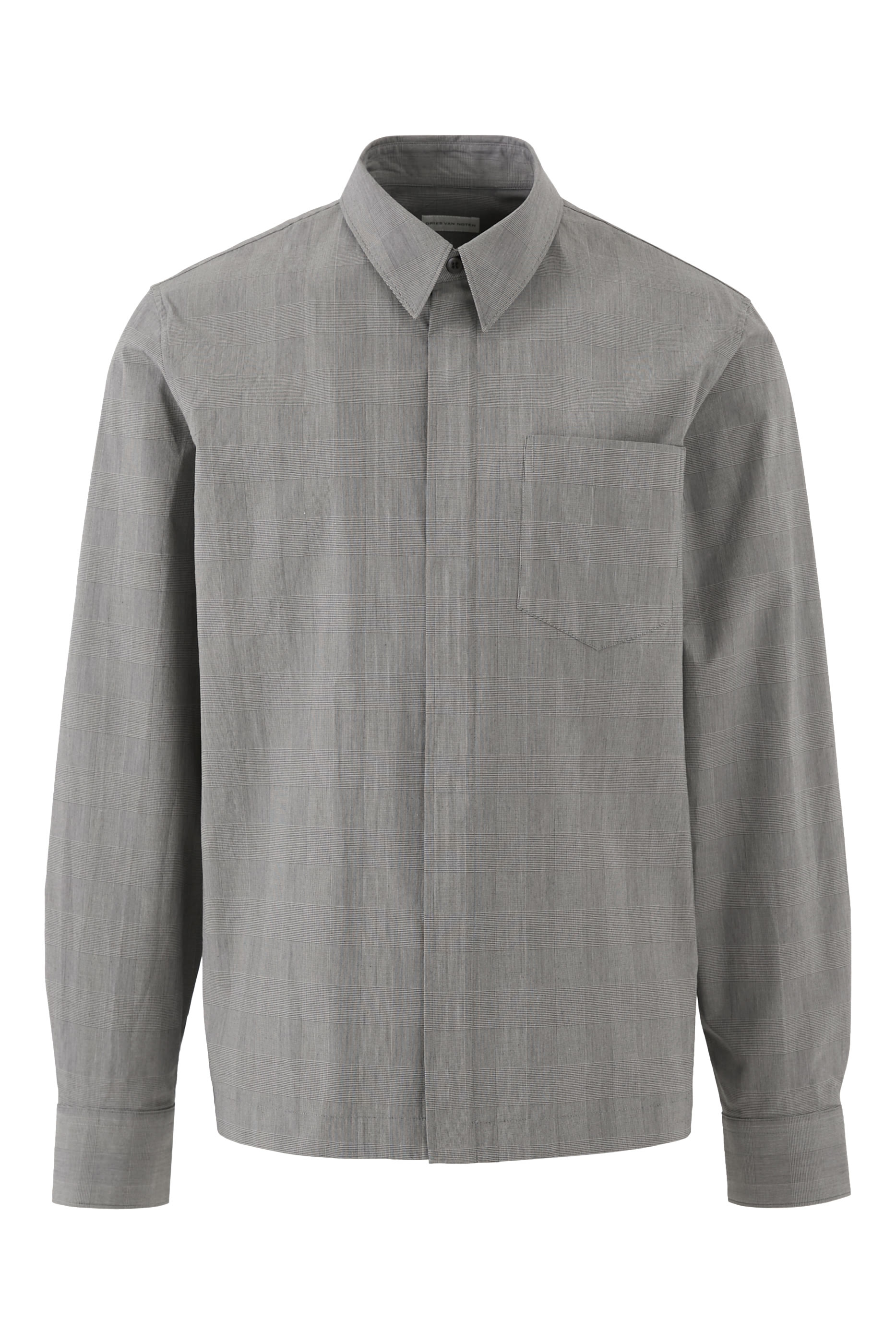 قميص بأكمام طويلة