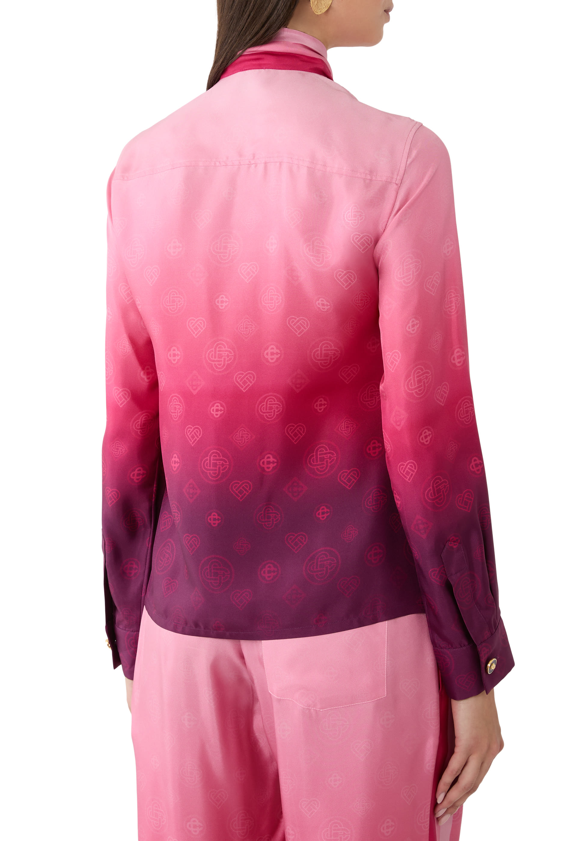 قميص بنمط بلوزة بوشاح