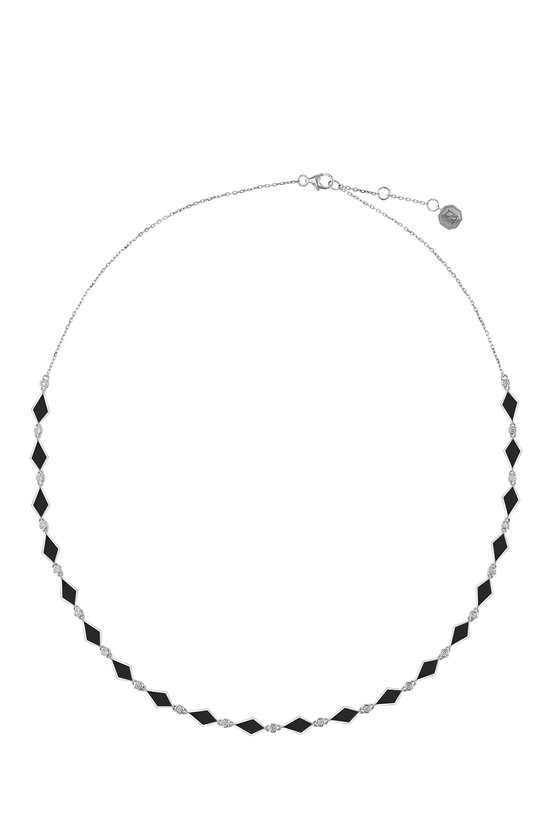 قلادة موزاييك مزينة بمينا ومرصعة بماس، ذهب أبيض عيار 18