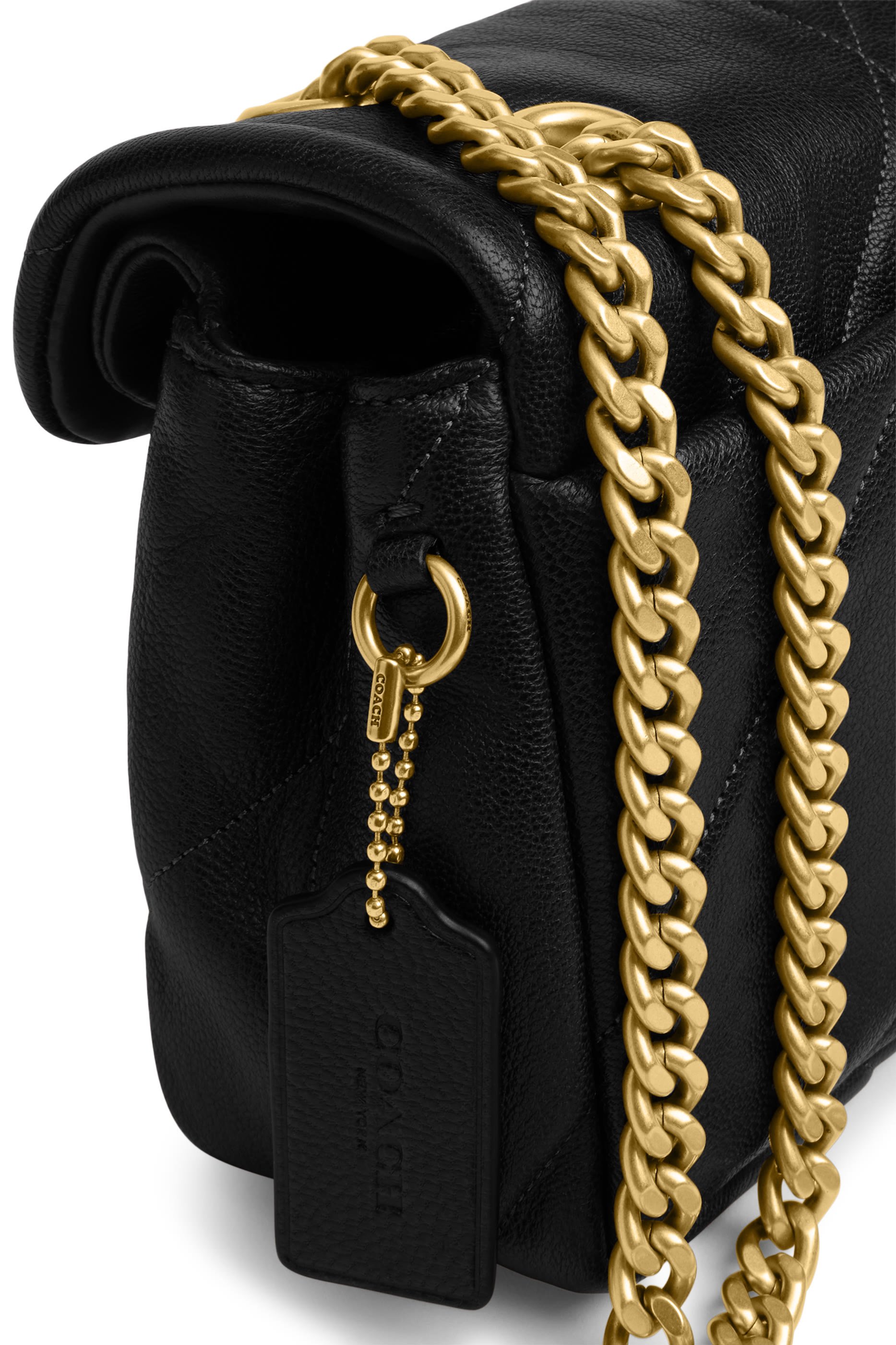 حقيبة كتف تابي 26 بحياكة مبطنة