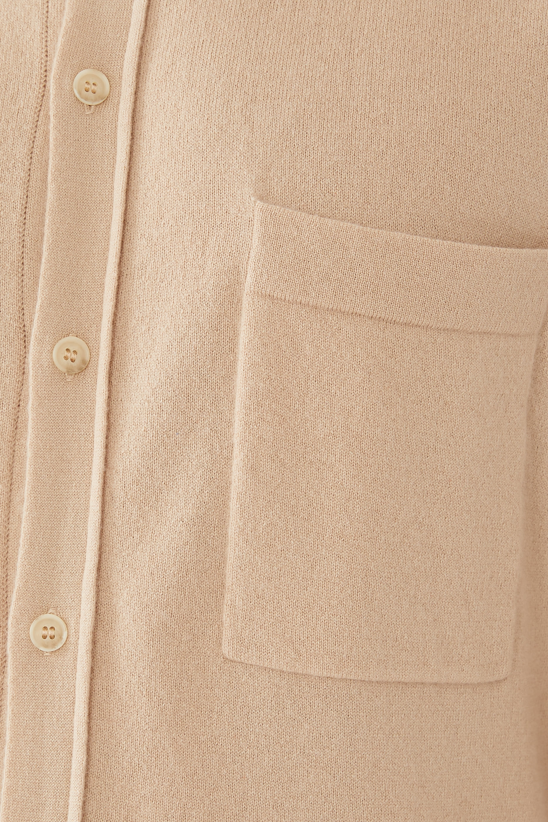 قميص مستر روبرت