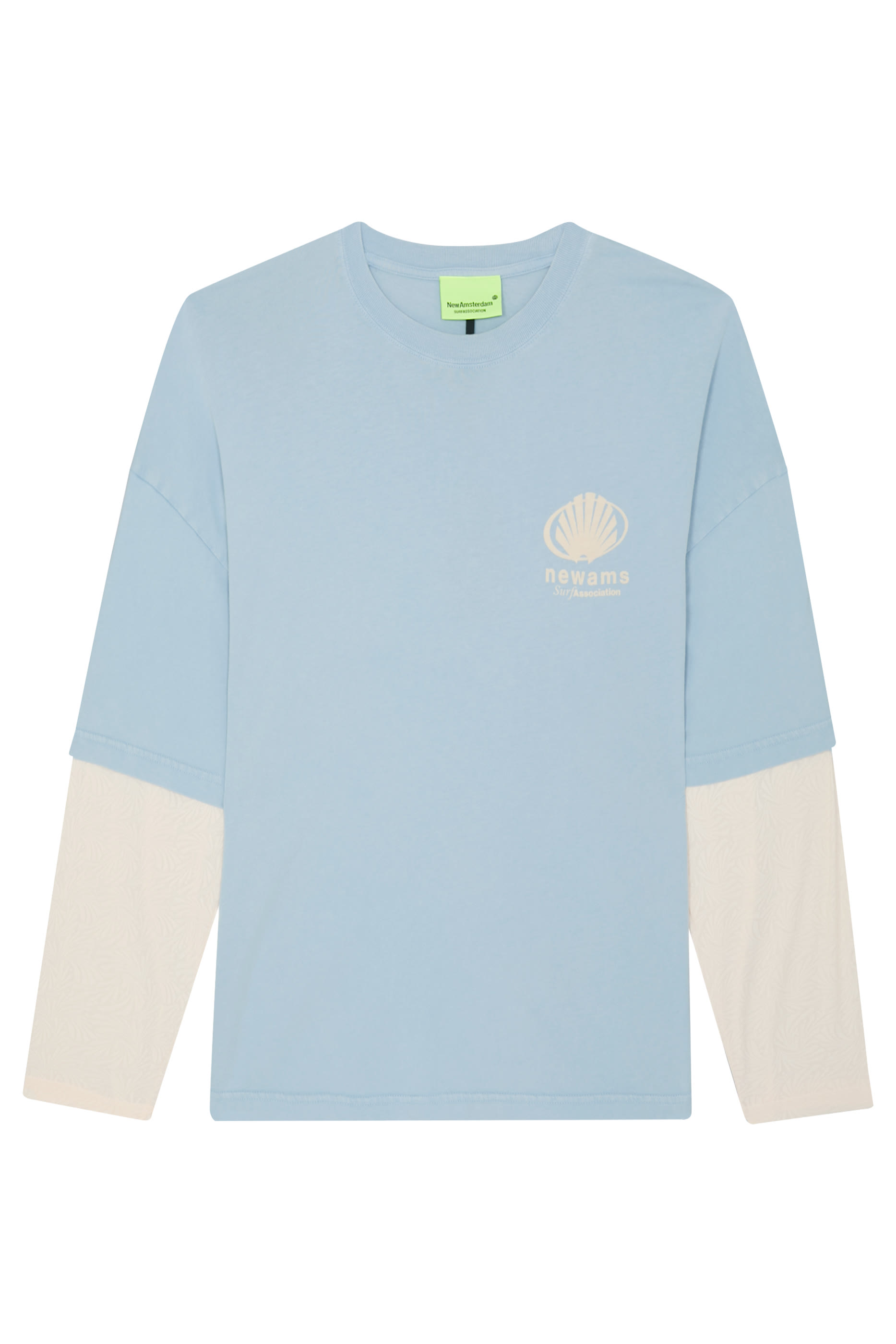 تيشيرت بشعار الماركة 