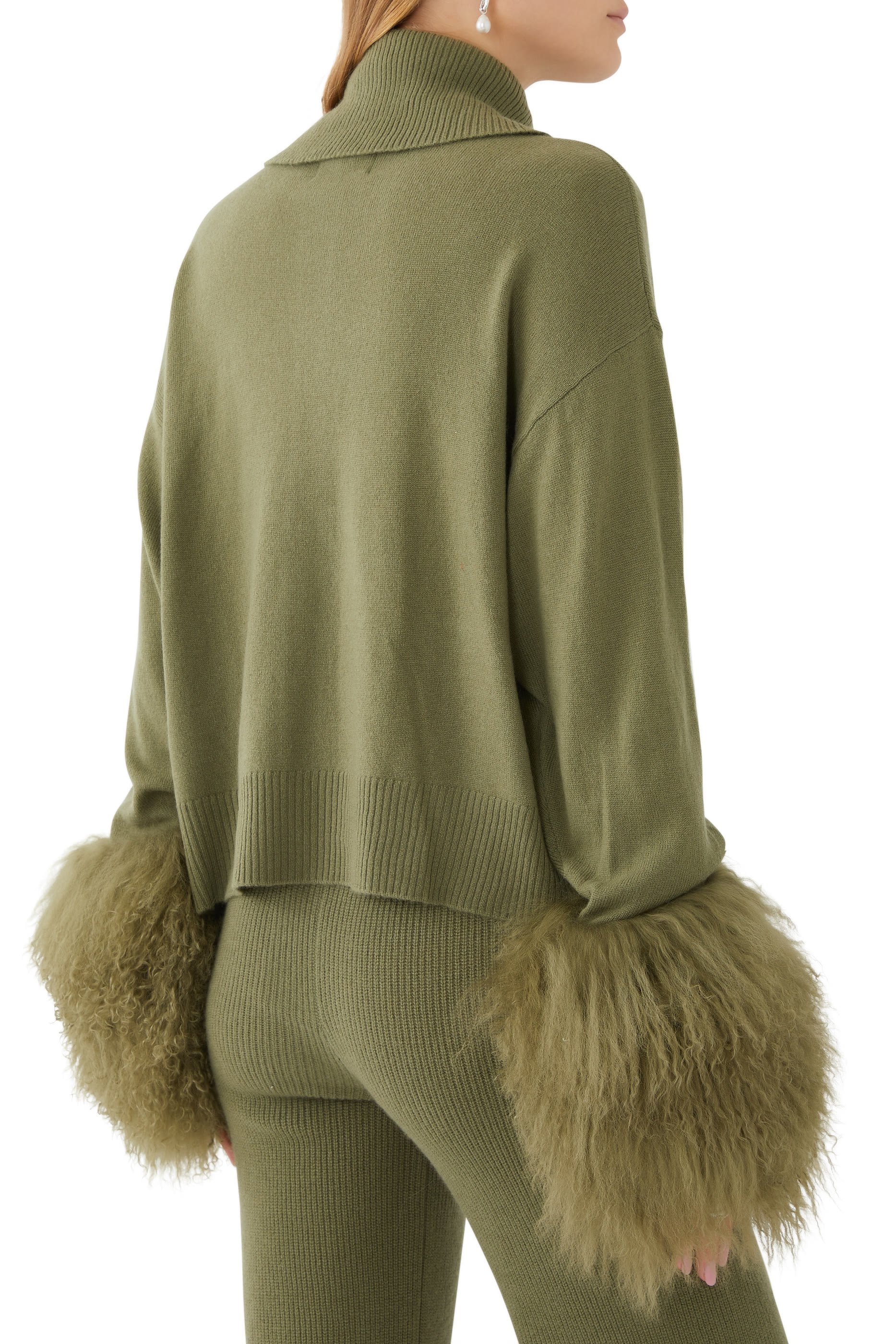 كارديجان بأساور بفرو