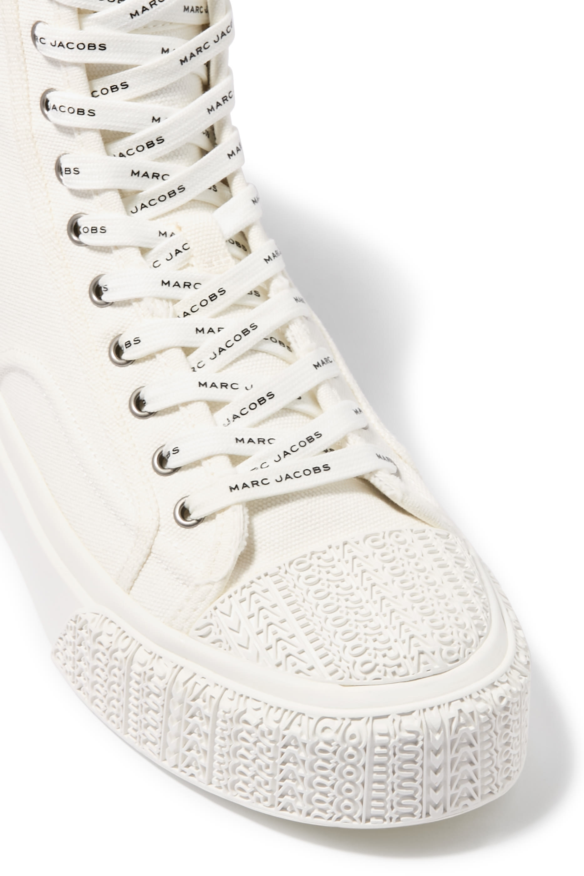 سنيكرز بكاحل مرتفع