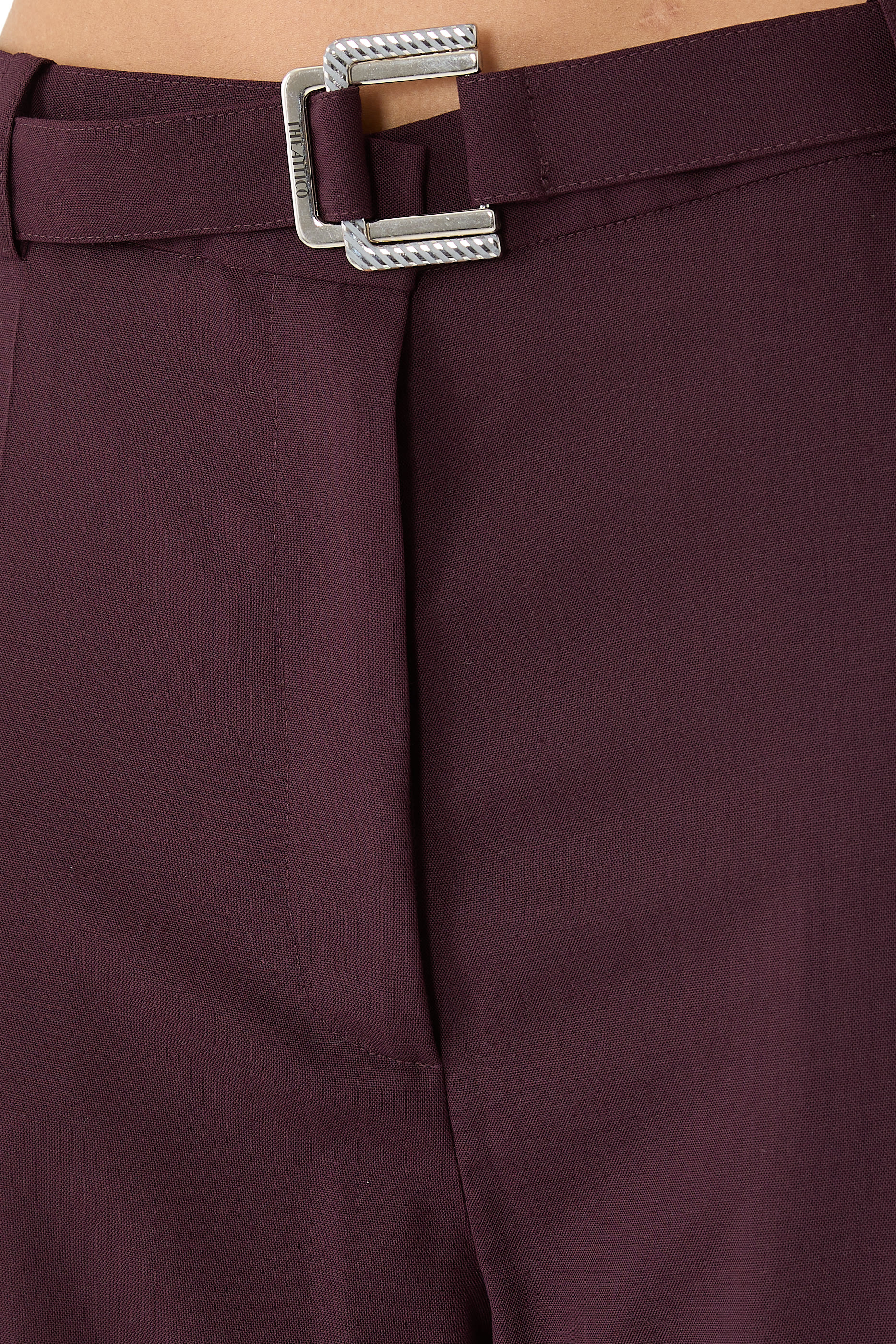 بنطال بقصة طويلة مريحة