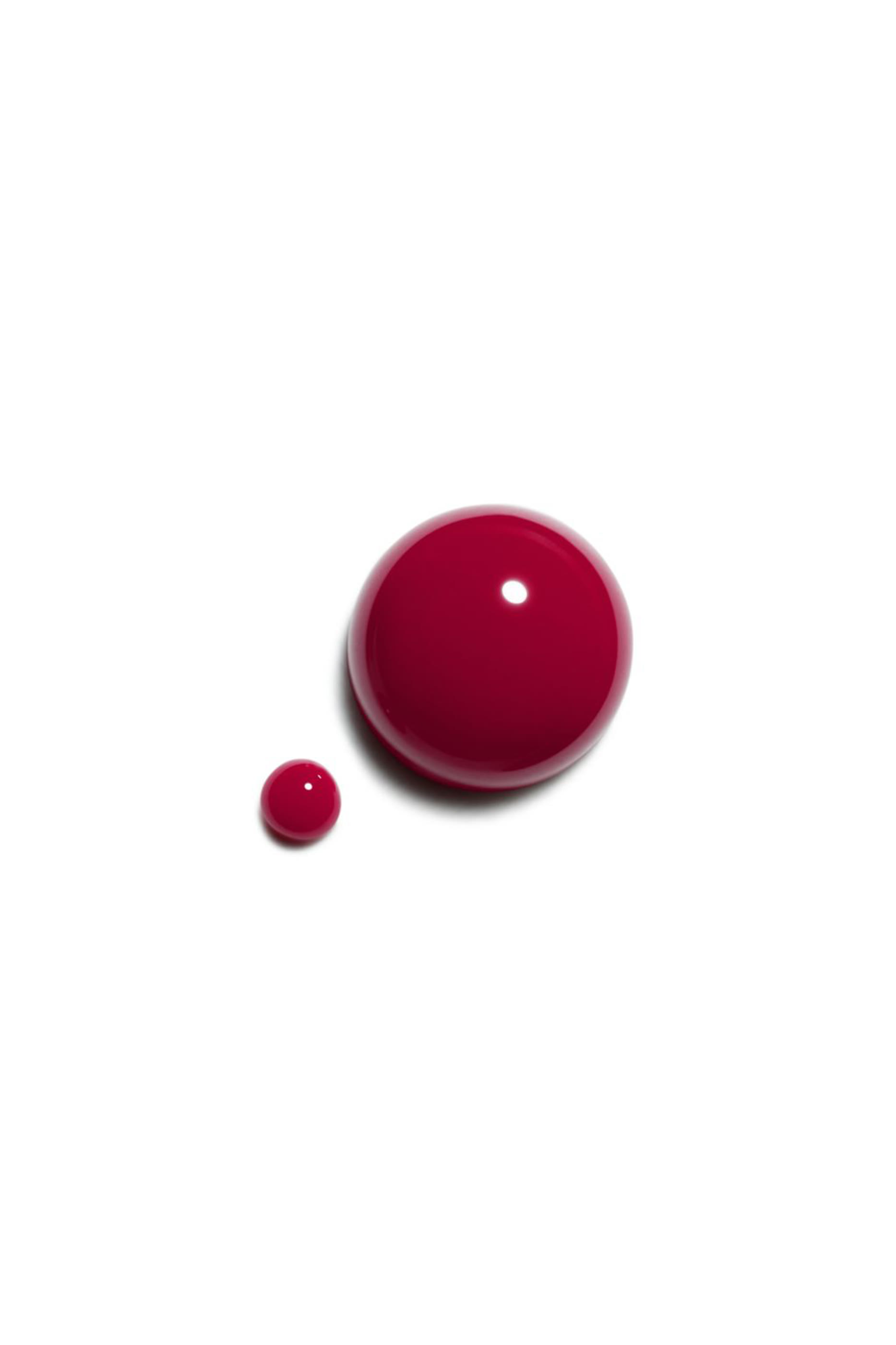 طلاء أظافر Chanel LE VERNIS