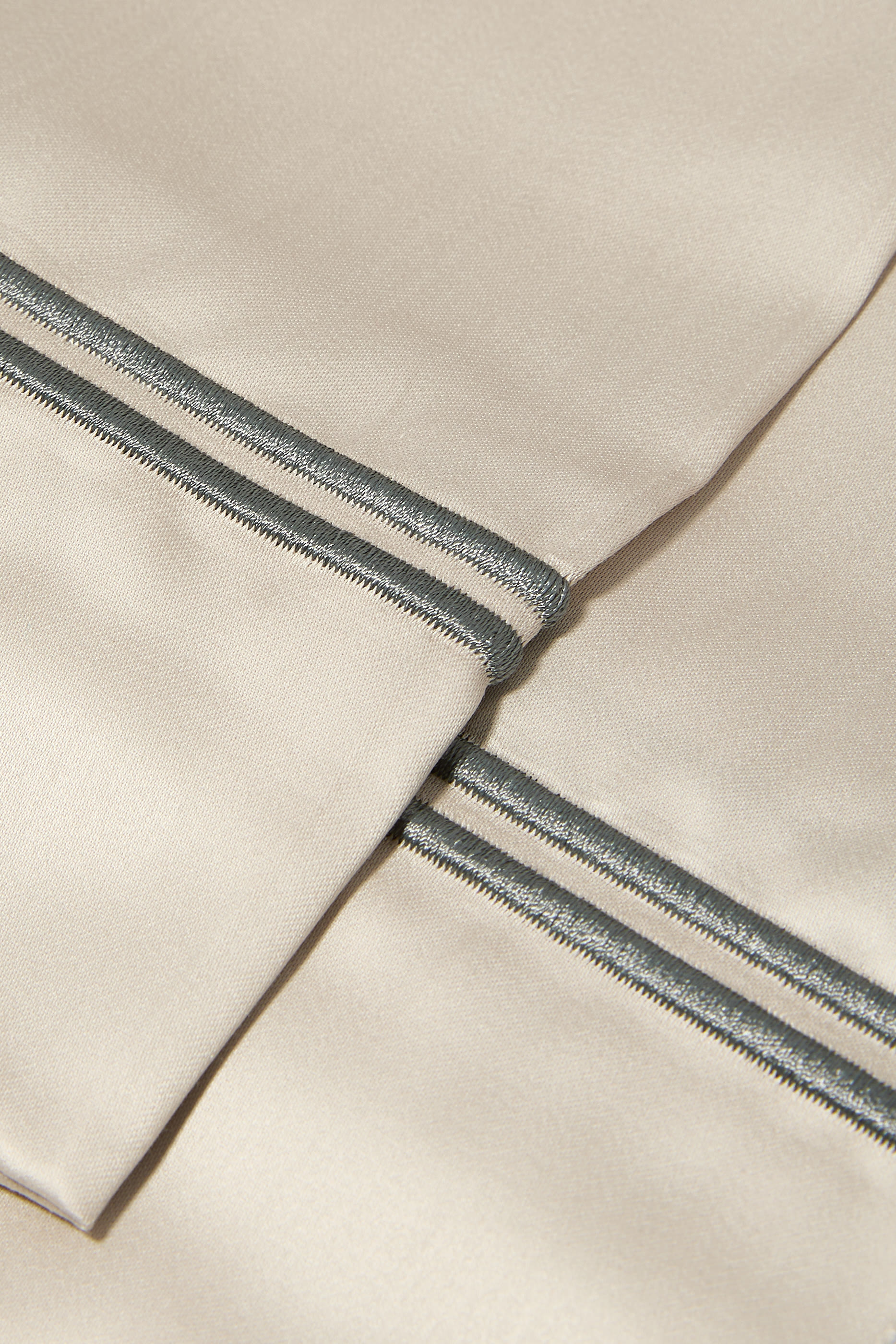 شرشف بيندل مسطح بكثافة 600 خيط