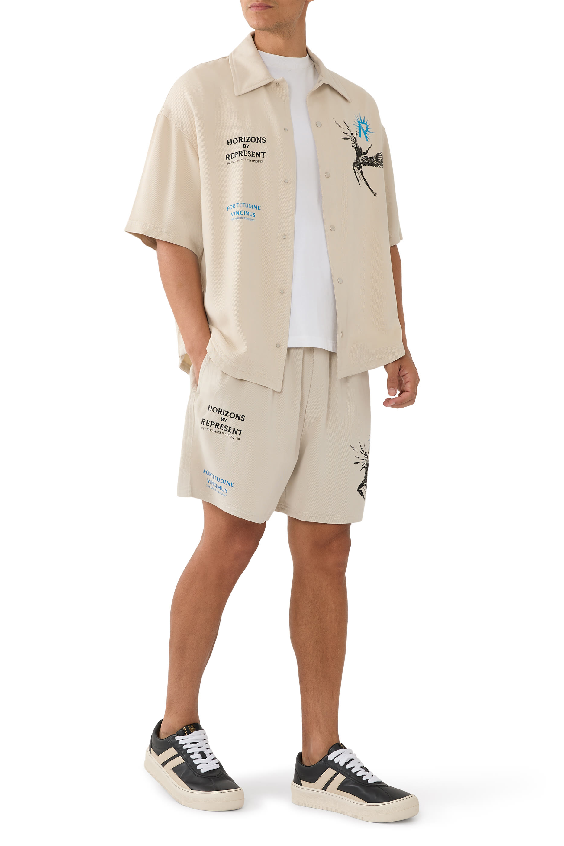 شورت إيكاروس