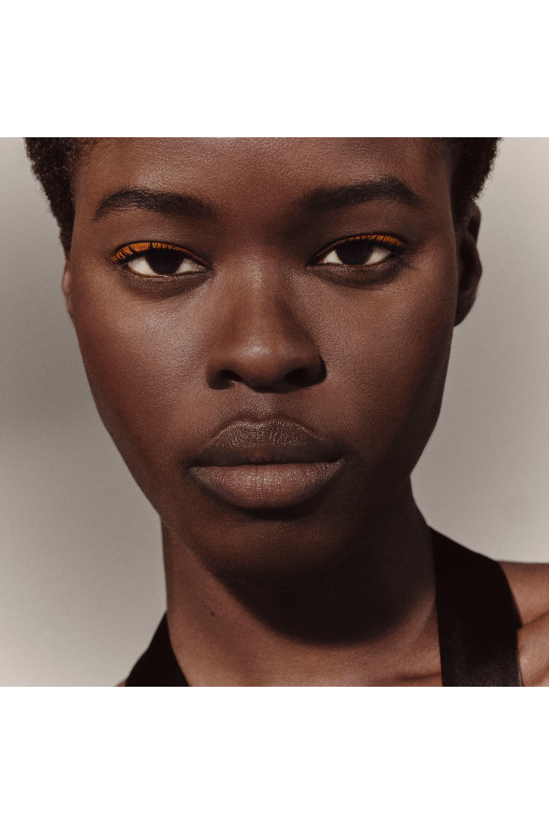 قلم لتحديد العيون Trait d'Herm&egrave;s