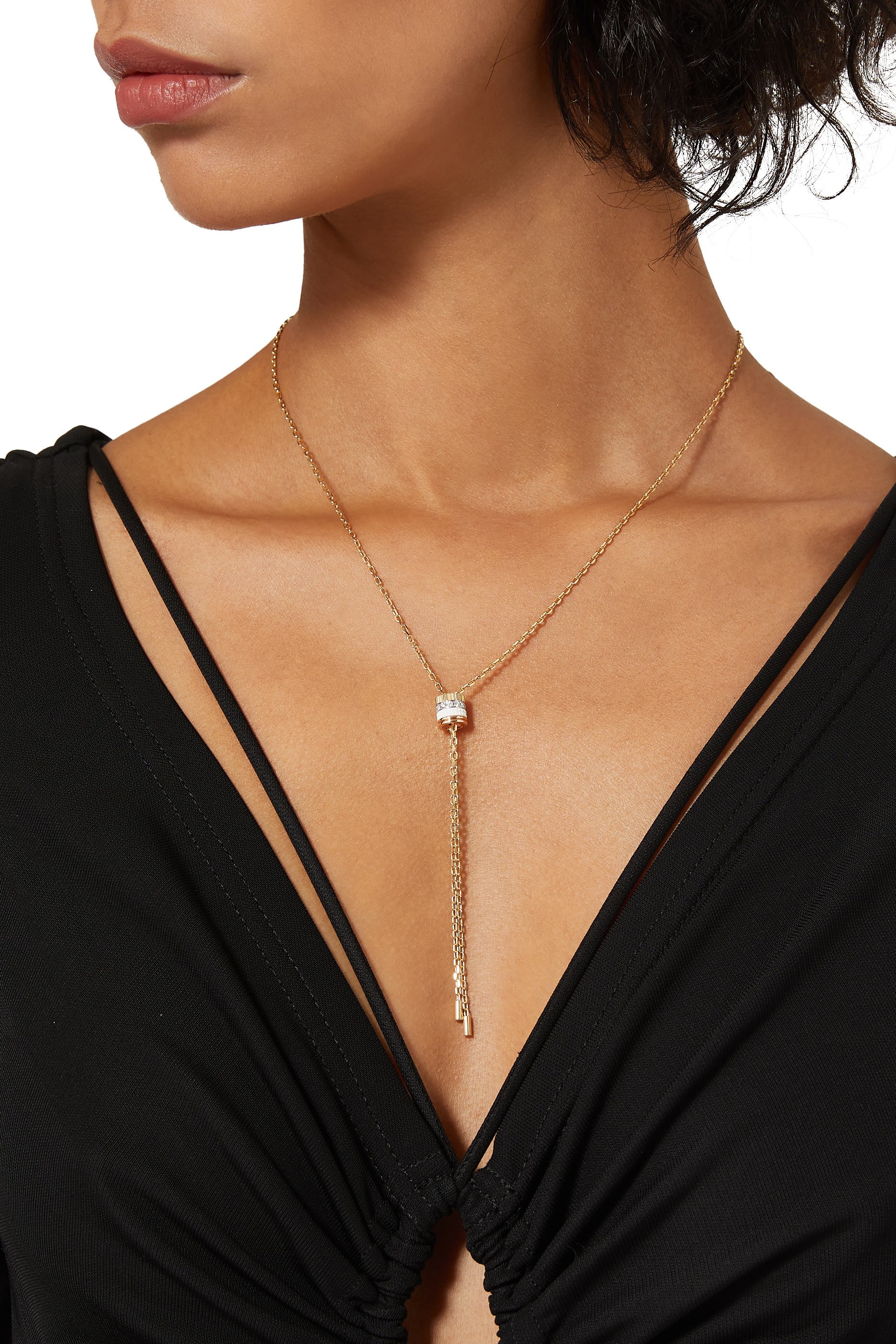 قلادة كاتر كلاسيك بحلية صغيرة