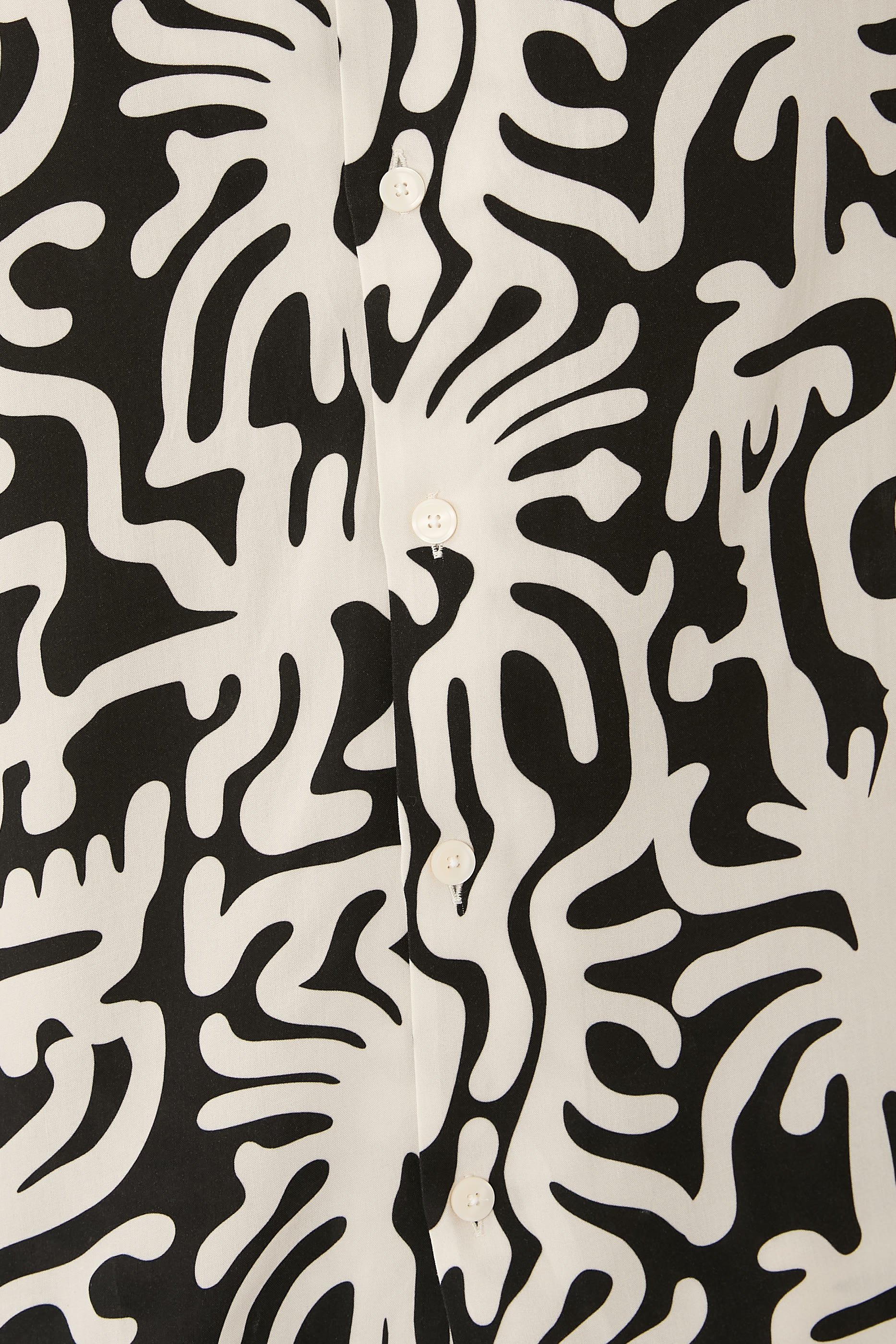 قميص لوفي روكو