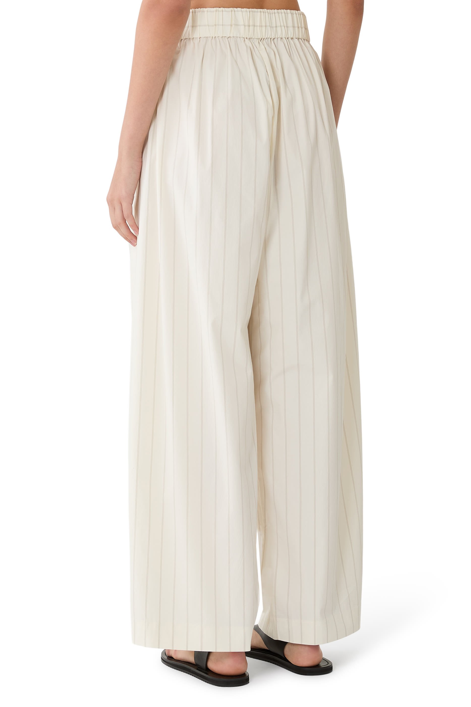 بنطال ايفرداي بقصة مريحة