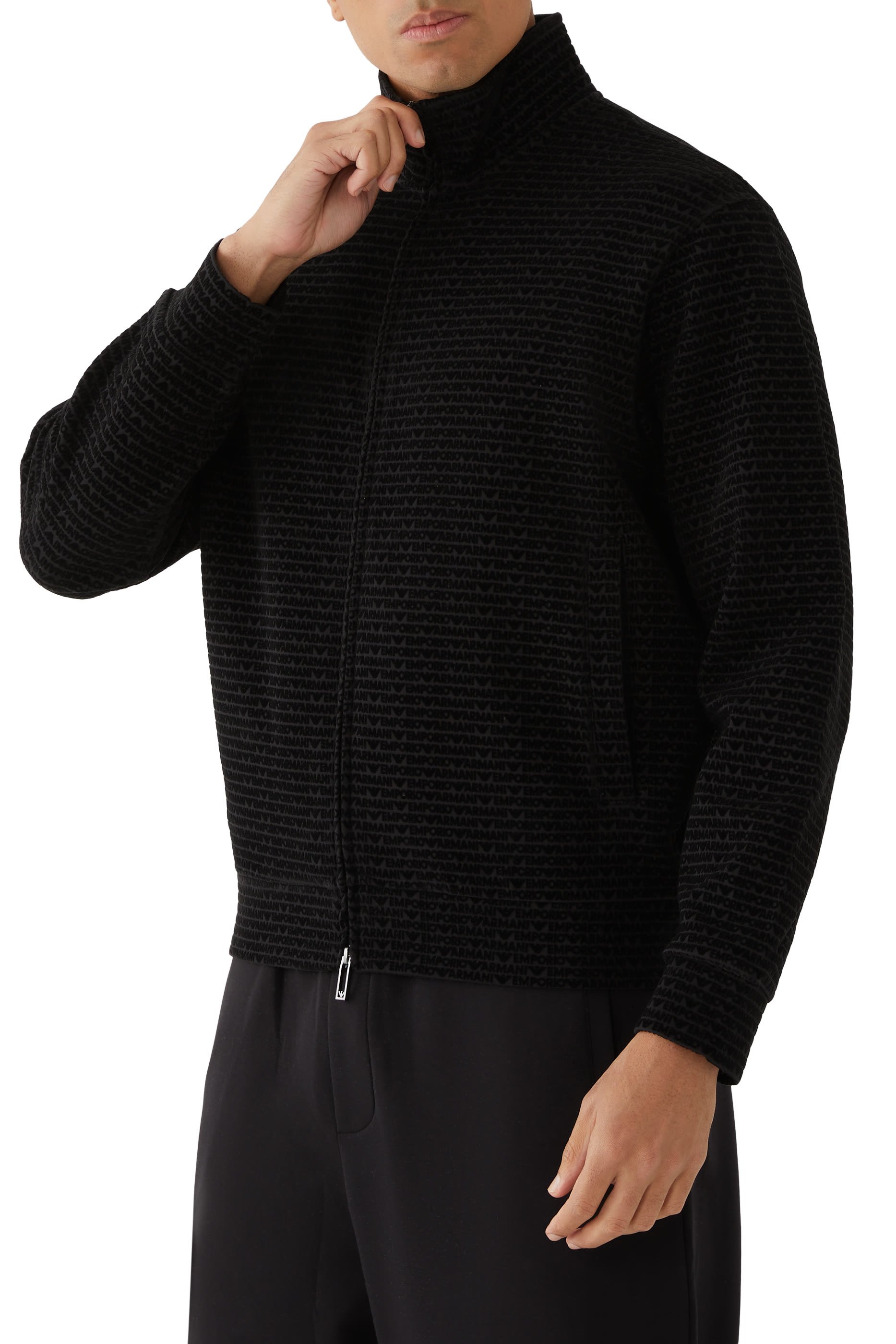 سويت شيرت بسحاب كامل ونقشة شعار الماركة بملمس بارز بالكامل جرسيه