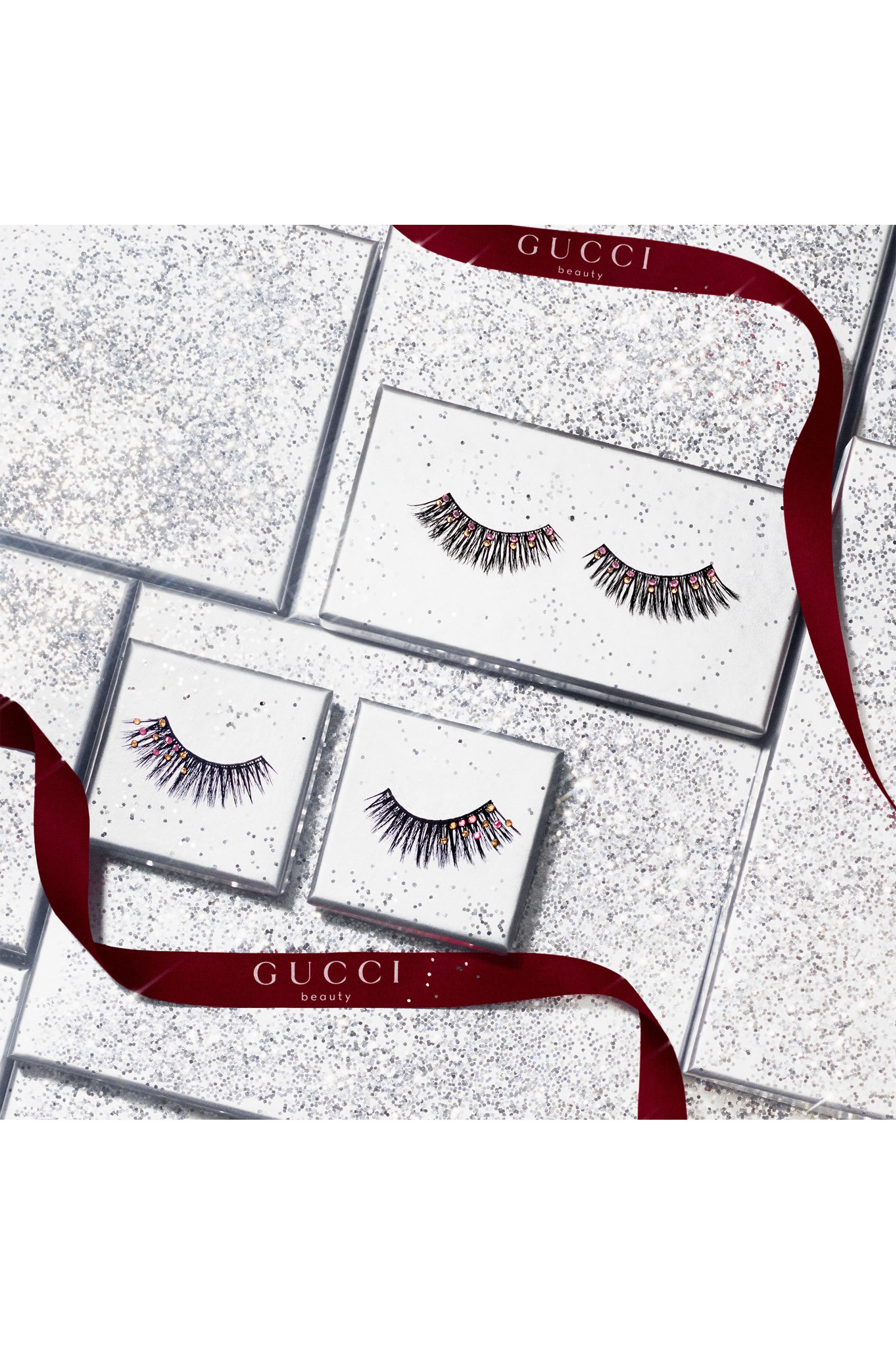 رموش صناعية، بإصدار محدود