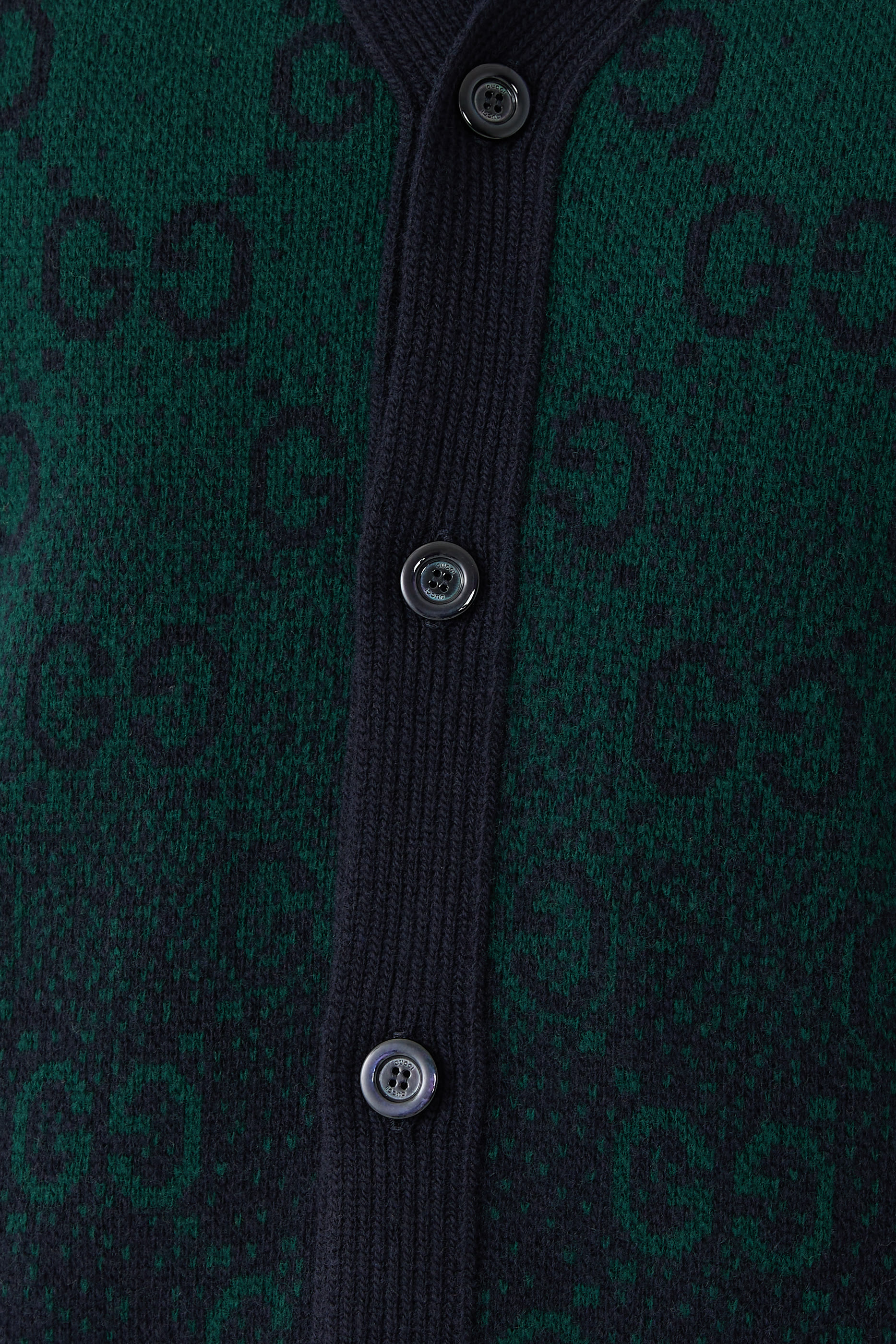 كارديجان بلون متدرج ونقشة حرفي شعار الماركة صوف جاكار