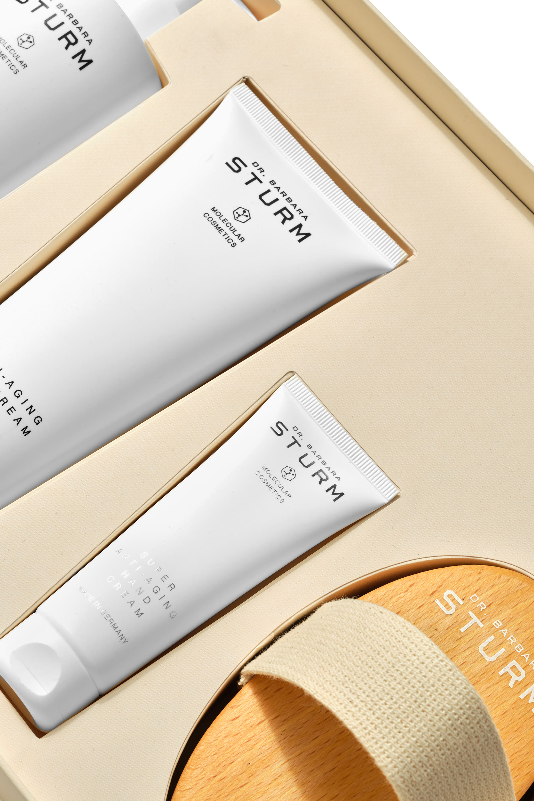 مجموعة بودي إسنشالز