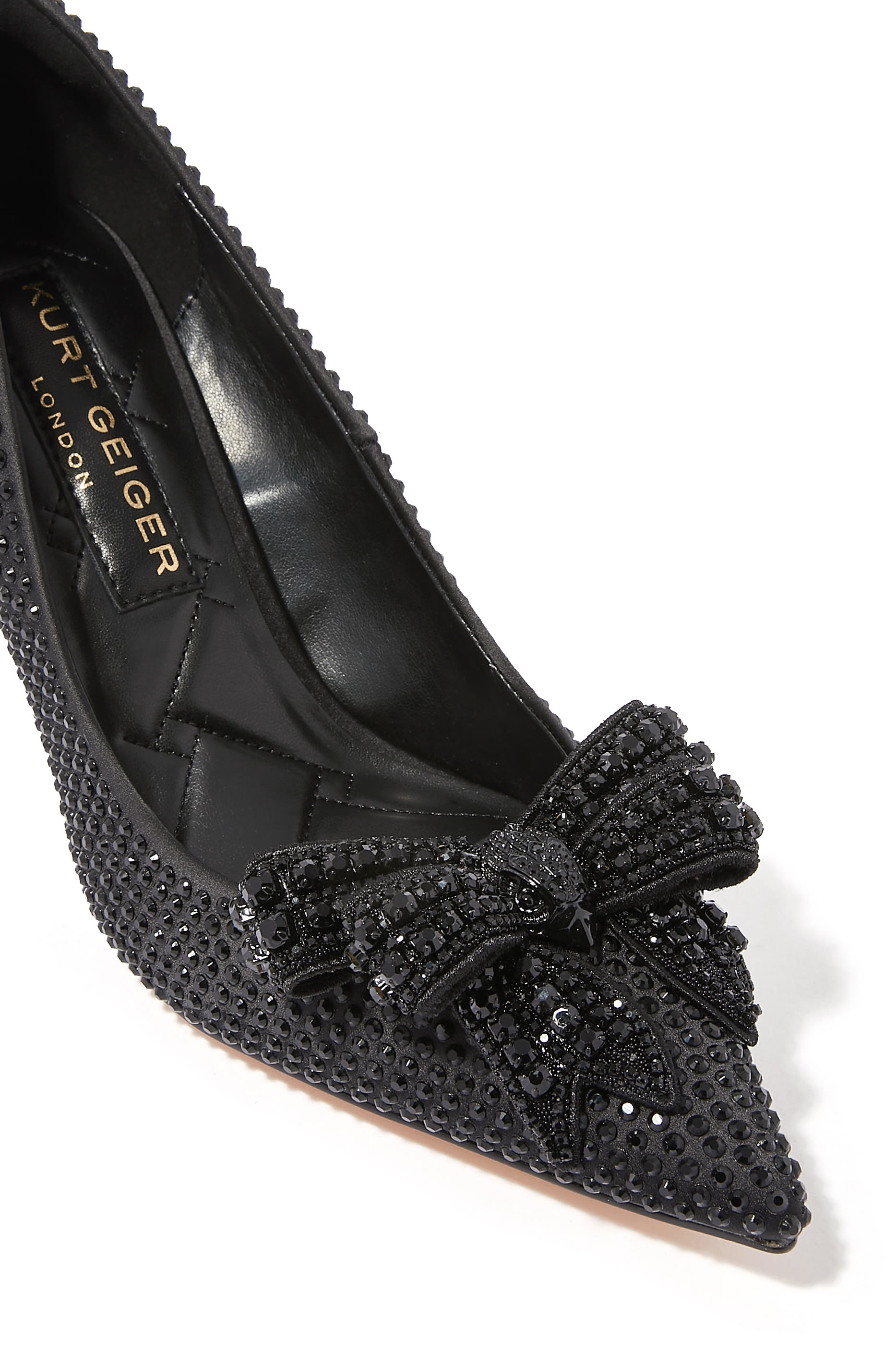 حذاء كلاسيك بلغرافيا 85 بفيونكة مرصعة بالكريستال