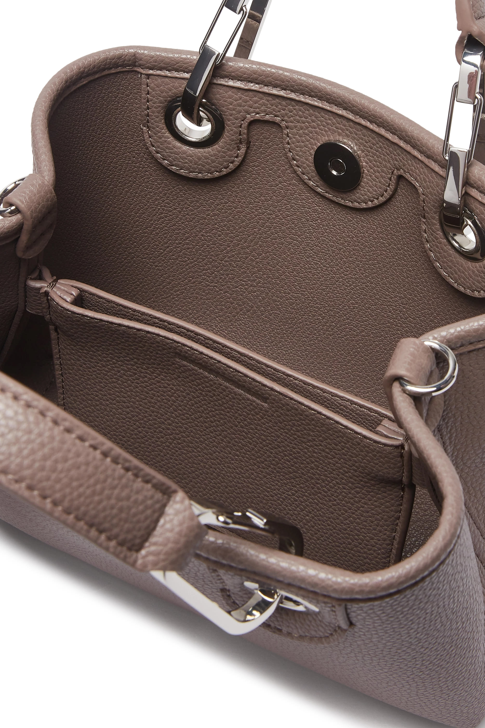 حقيبة يد صغيرة بنقشة شعار الماركة