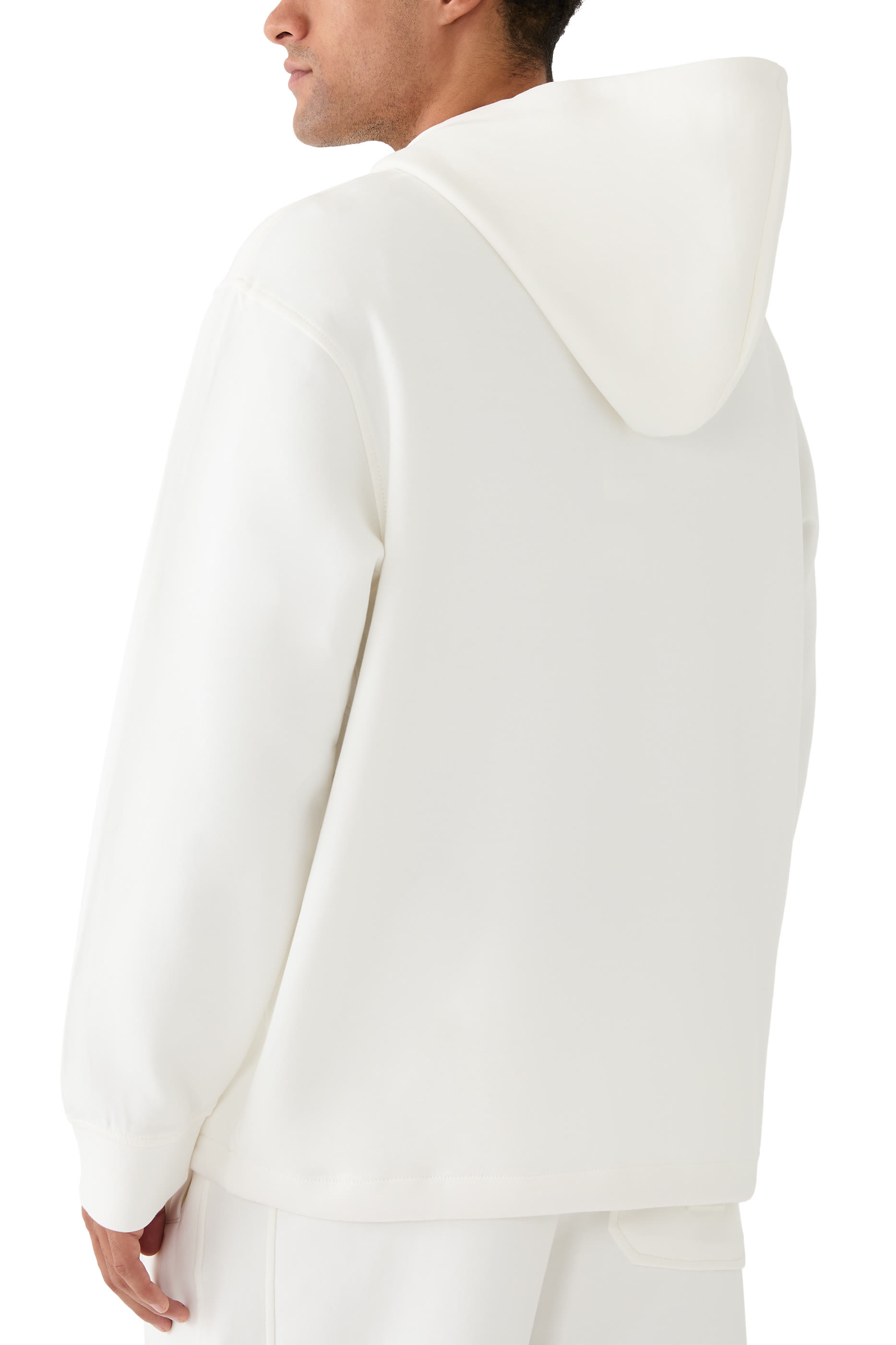 سويت شيرت بشعار الماركة