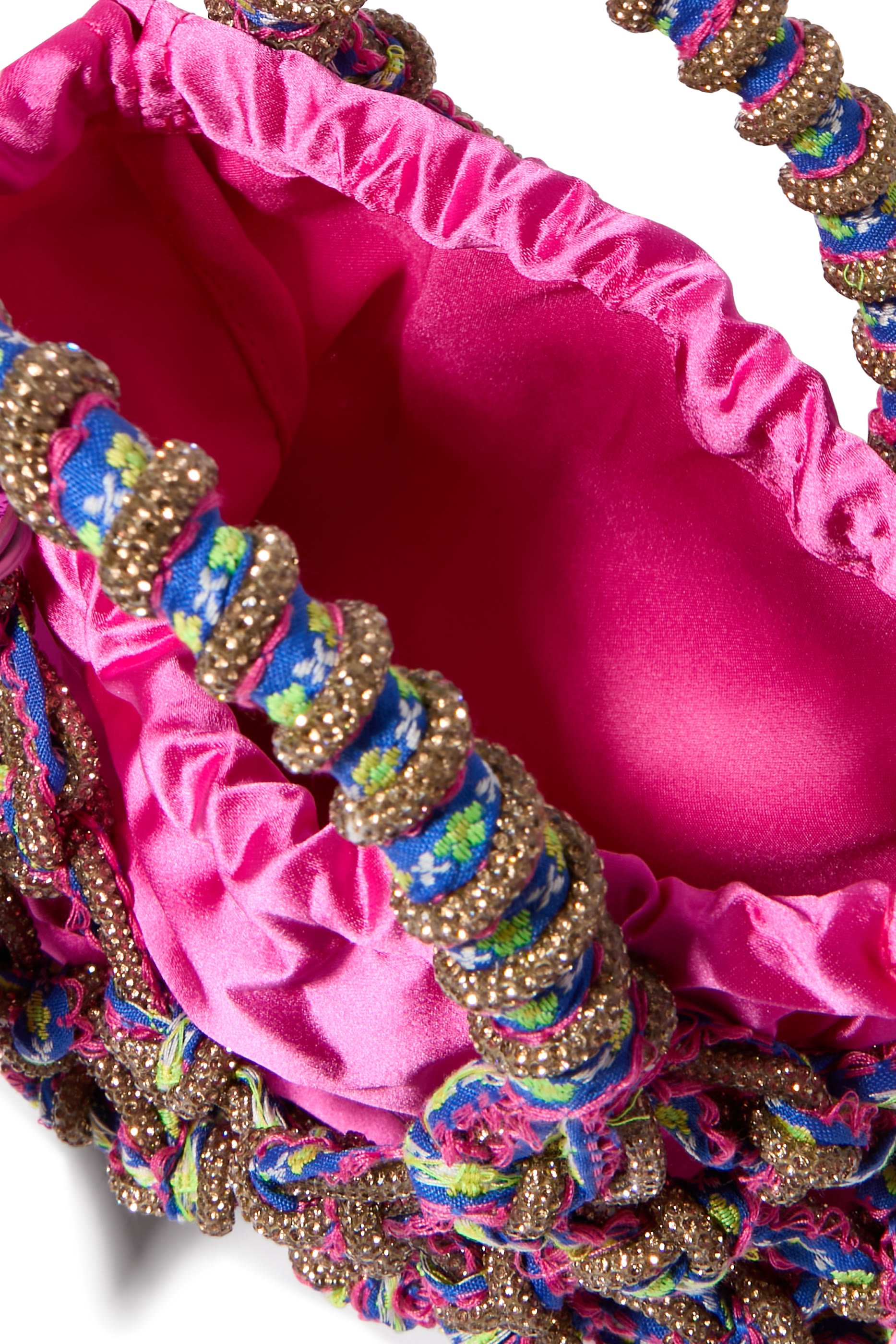 حقيبة ماكرميه صغيرة مرصعة بكريستال