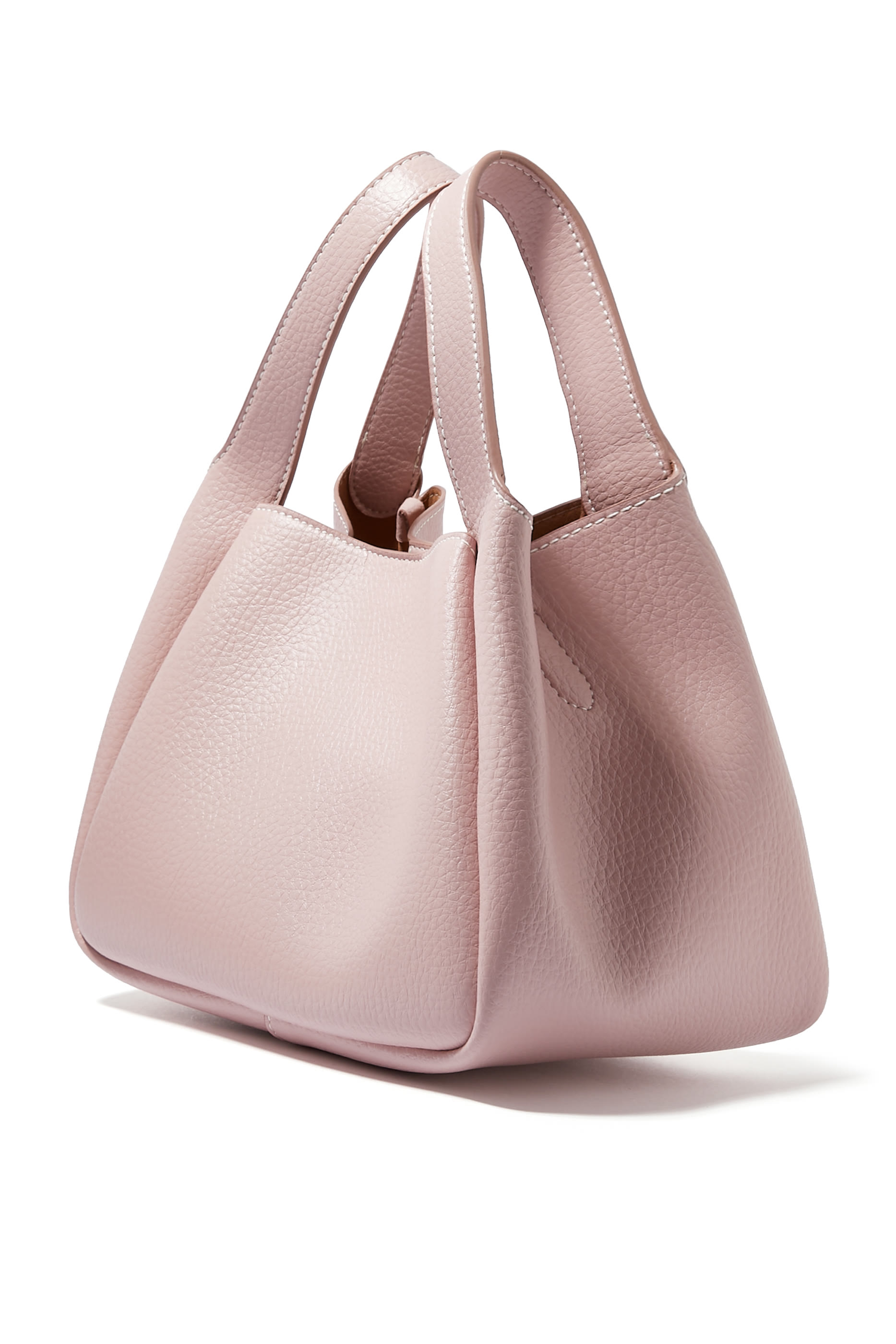 حقيبة يد كروس بودي بيد علوية وشعار الماركة