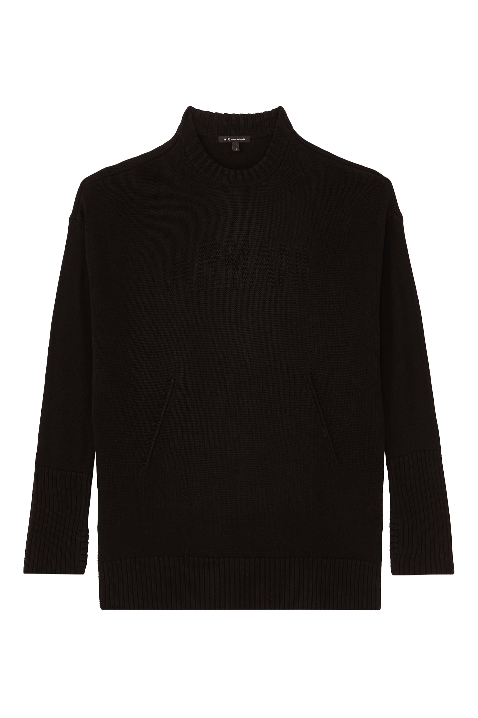 كنزة بأكمام طويلة